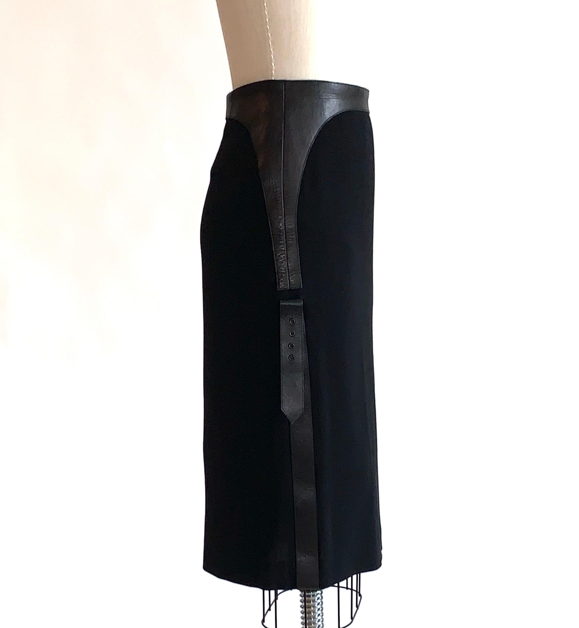 Women's Alexander Mcqueen Black Leather Accent Pencil Skirt 