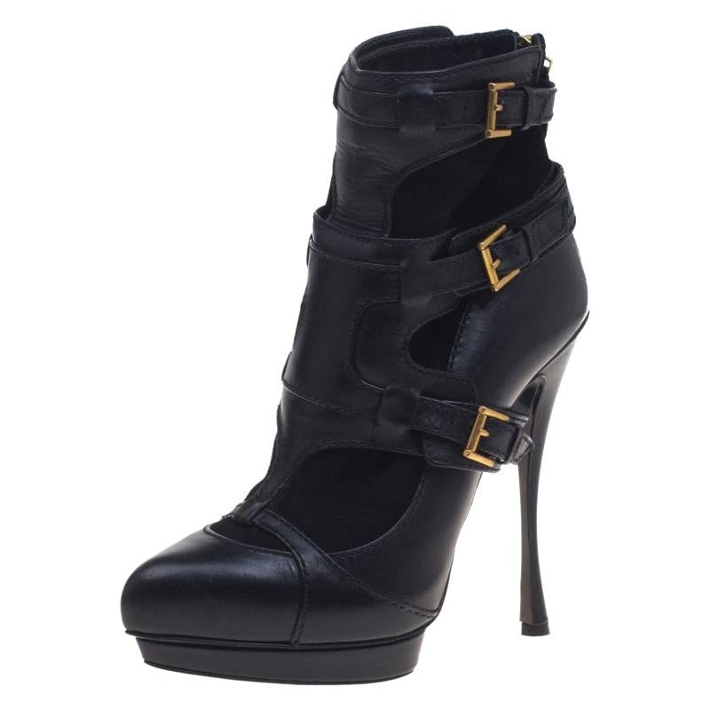 Alexander Mcqueen Black Leather and Suede Buckle Detail Ankle Boots Size 38