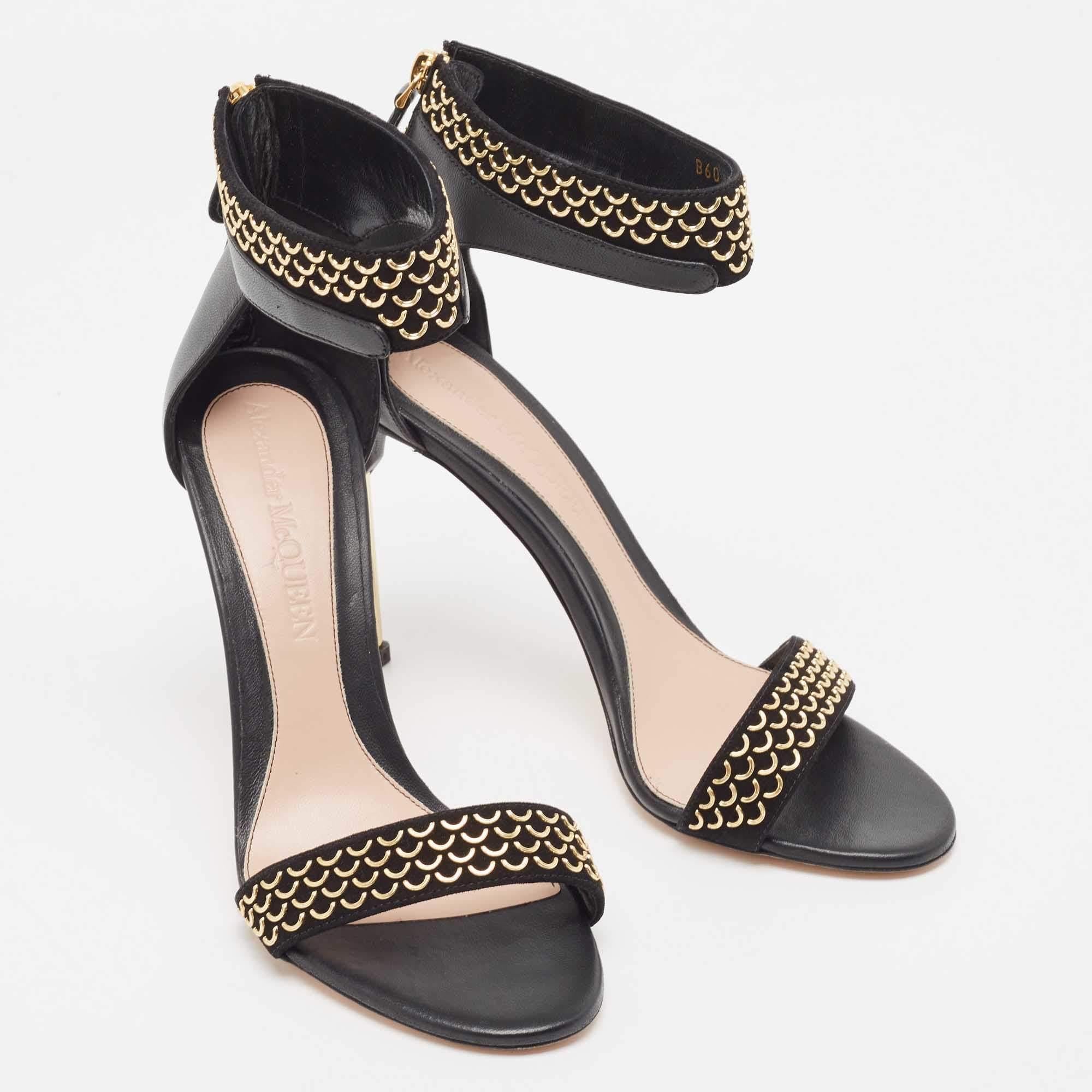 Alexander McQueen Black Leather and Suede Embellished Ankle Cuff Sandals Size 41 In New Condition In Dubai, Al Qouz 2