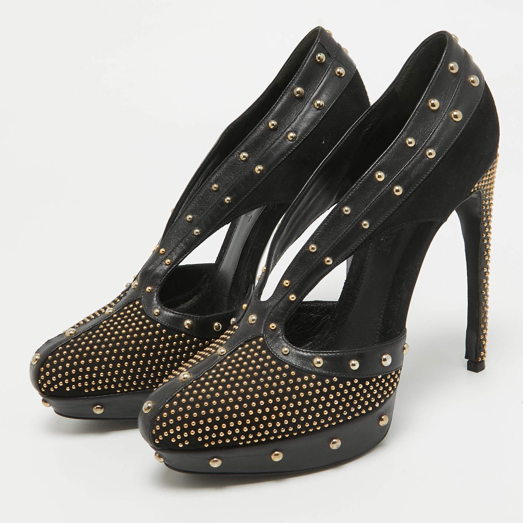 Exhibit an elegant style with this pair of pumps. These elegant shoes are crafted from quality materials. They are set on durable soles and sleek heels.