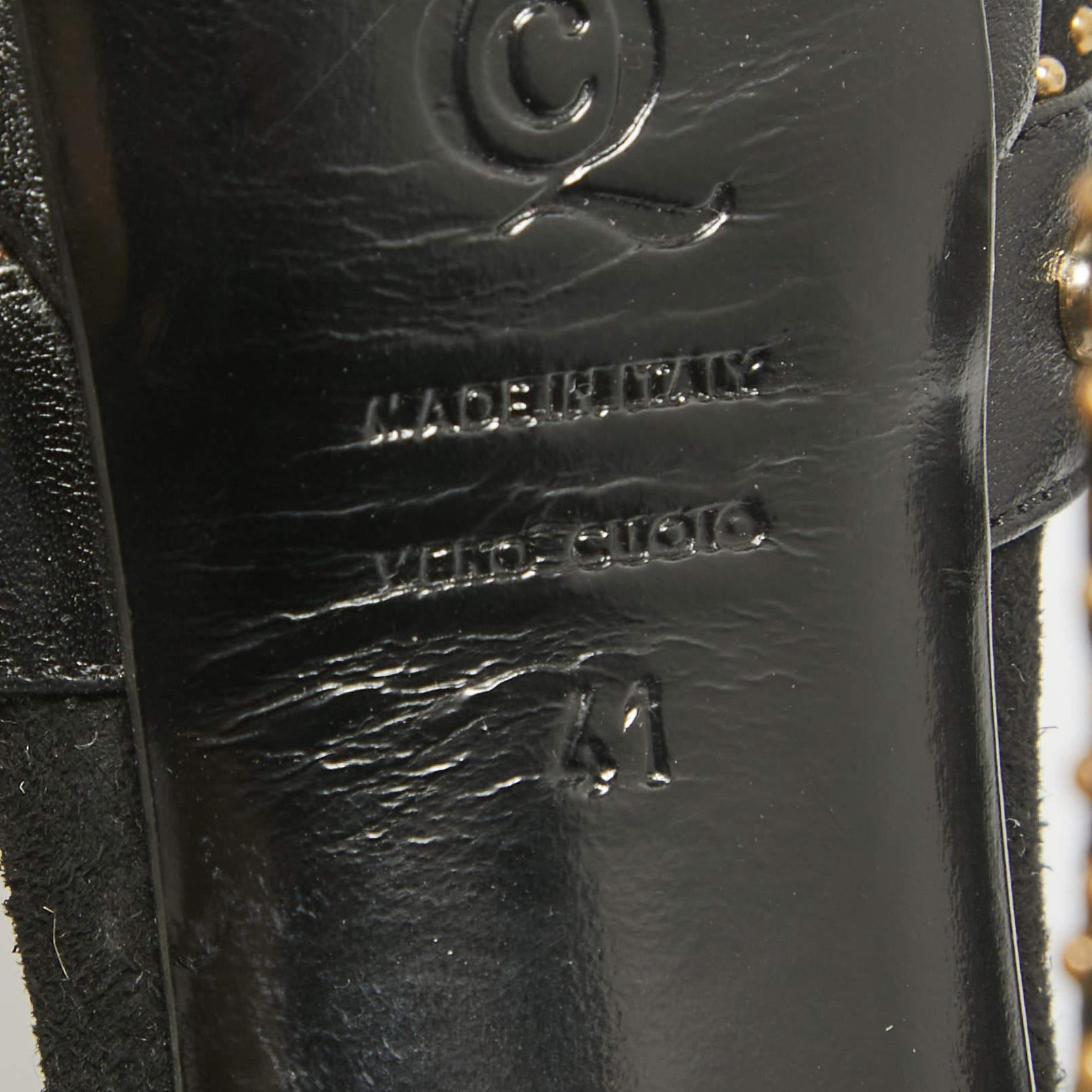 Alexander McQueen Black Leather and Suede Studded Platform Pumps Size 41 For Sale 4