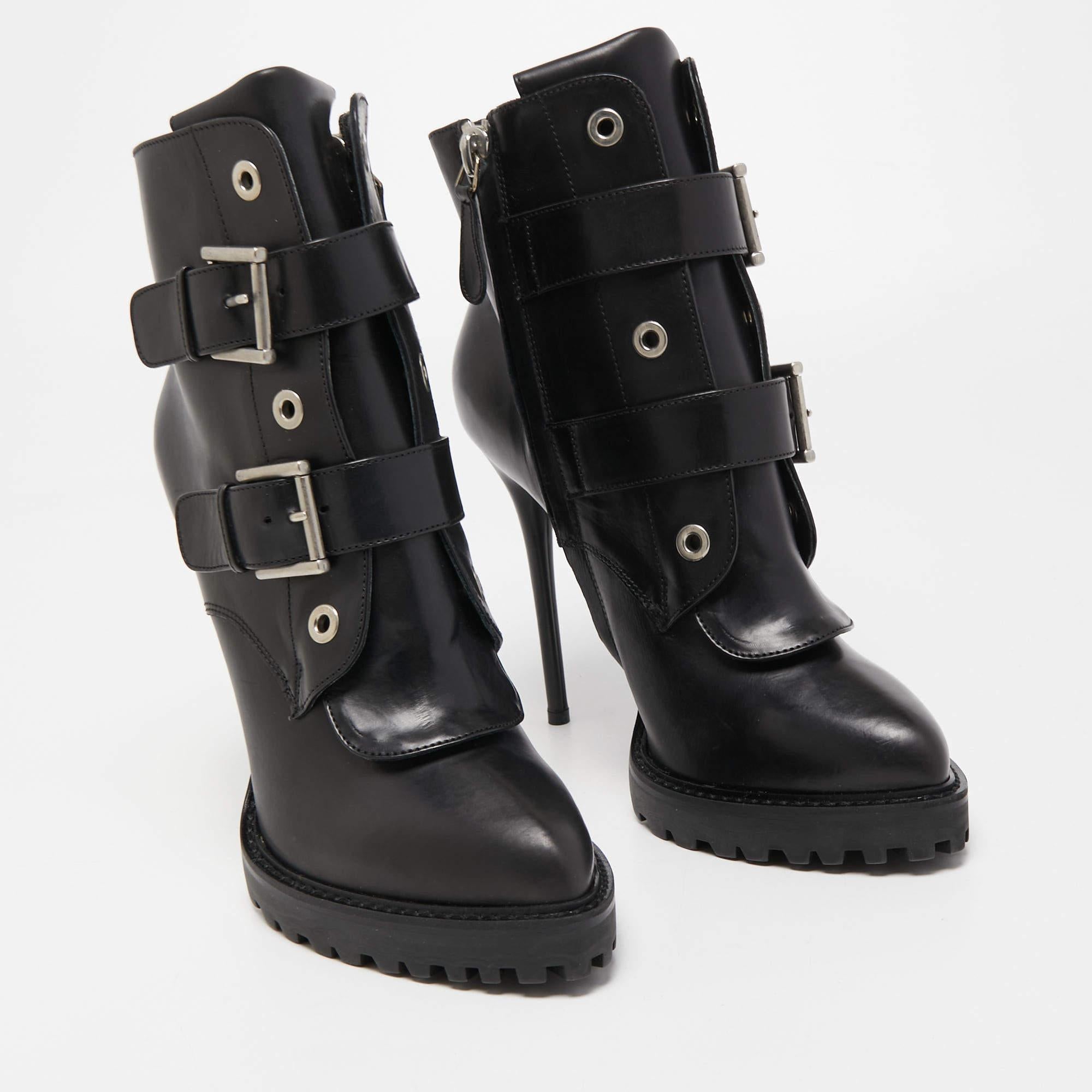 Alexander McQueen Black Leather Buckle Detail Boots Size 40 1