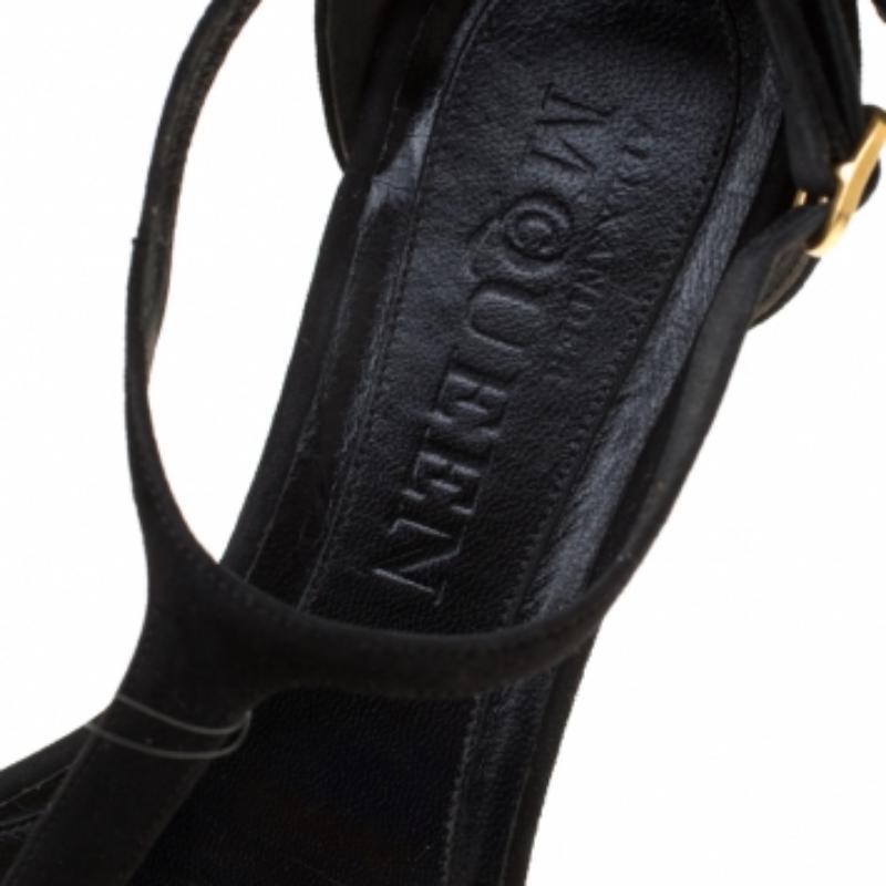 Alexander McQueen Schwarze flache Sandalen aus Leder mit Schmetterlingsdetails Größe 36 im Angebot 1