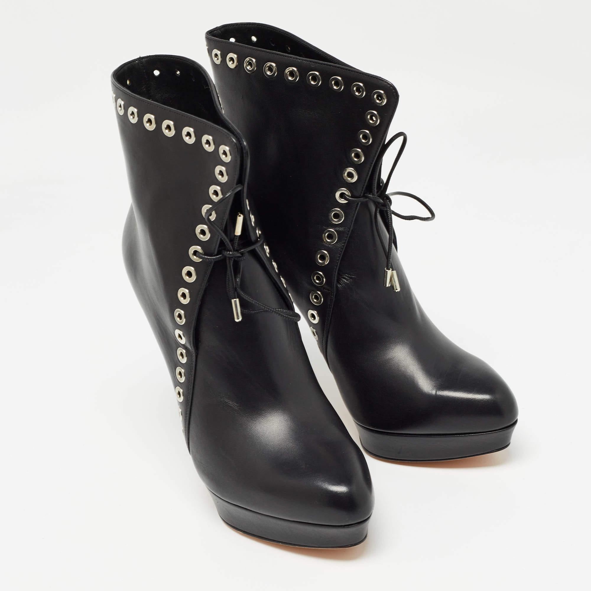 Women's Alexander McQueen Black Leather Eyelet Curve Heel Platform Ankle Boots Size 40.5