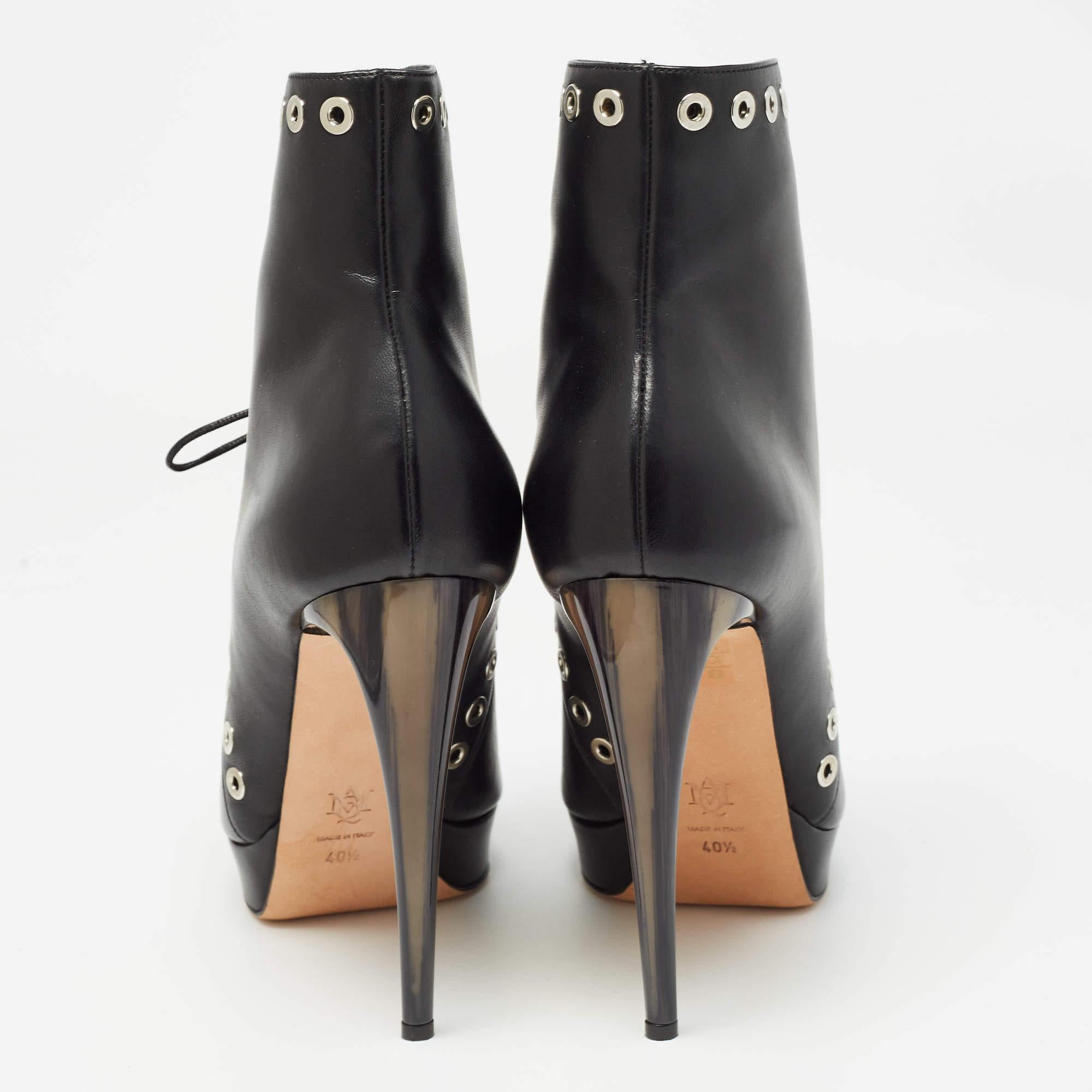 Alexander McQueen Black Leather Eyelet Curve Heel Platform Ankle Boots Size 40.5 1