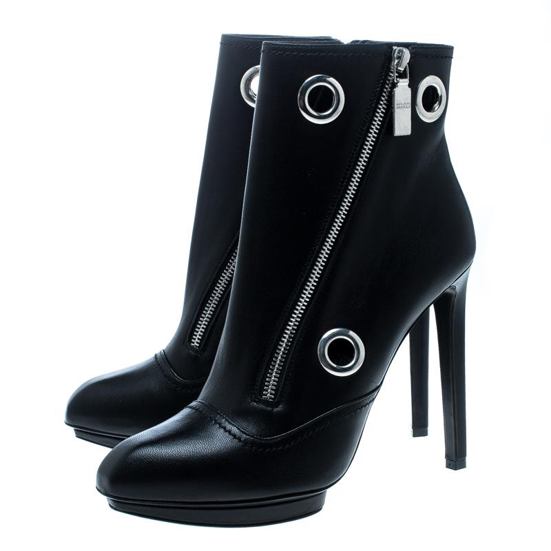 Alexander McQueen Black Leather Eyelet Detail Ankle Boots Size 40 1