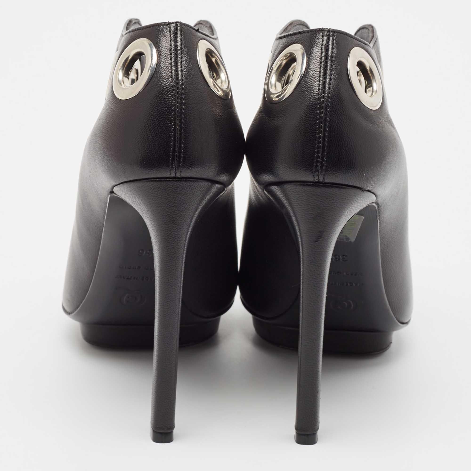 Alexander McQueen Black Leather Eyelet embellished Ankle Booties Size 36 For Sale 1