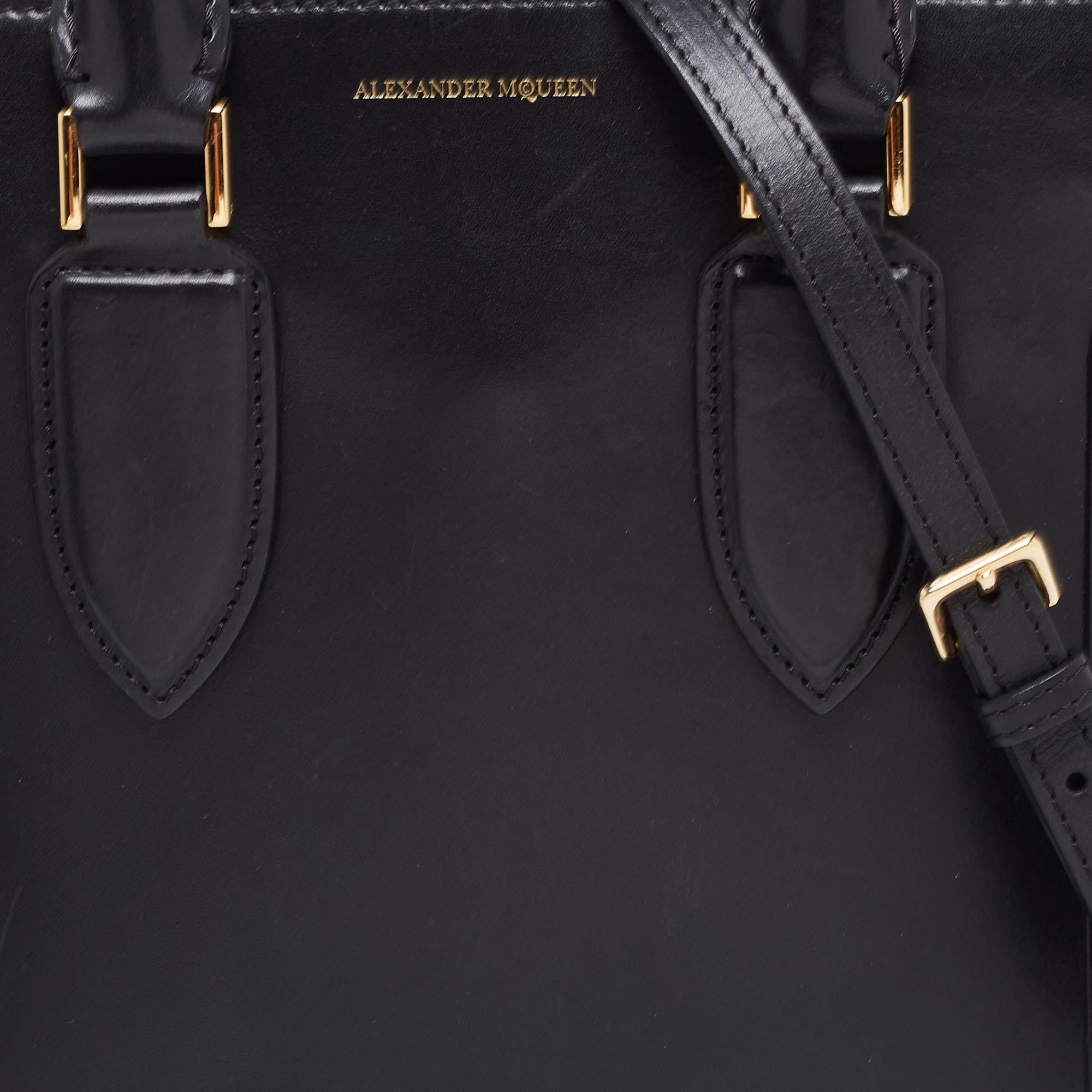Alexander McQueen Black Leather Heroine Tote 10