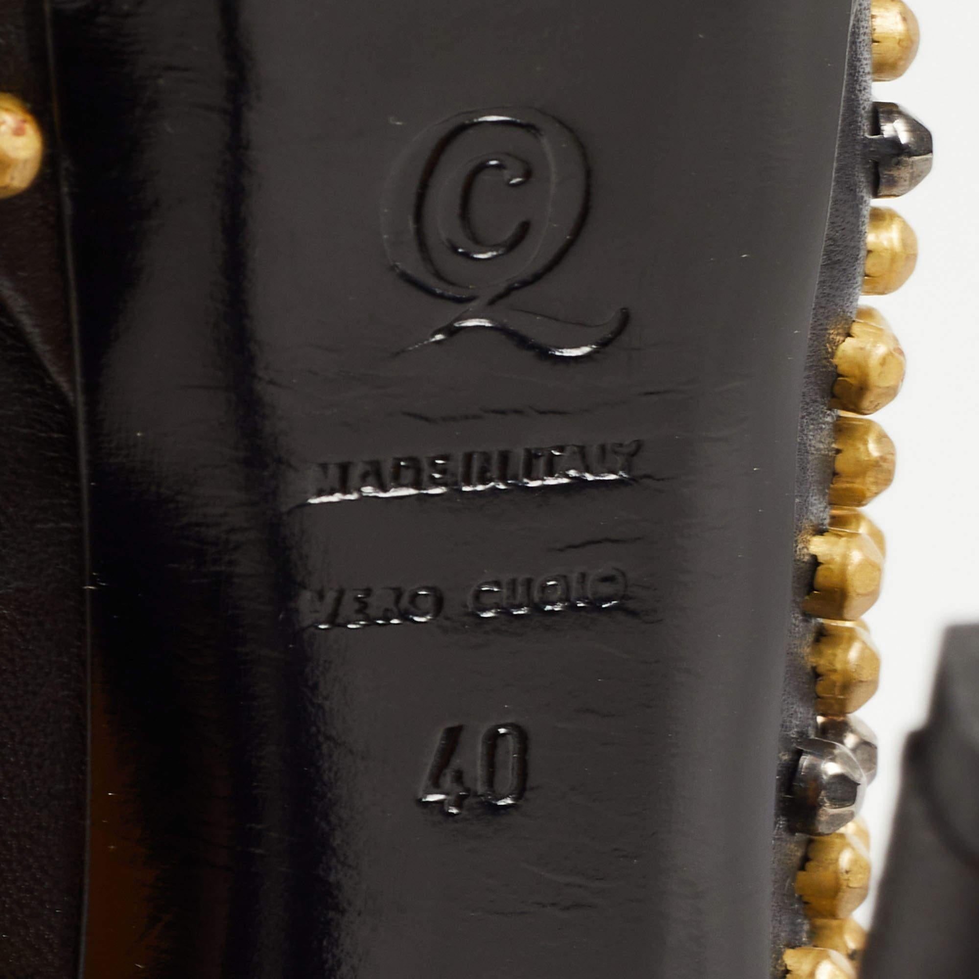 Women's Alexander McQueen Black Leather Hexagon Studded Pumps Size 40