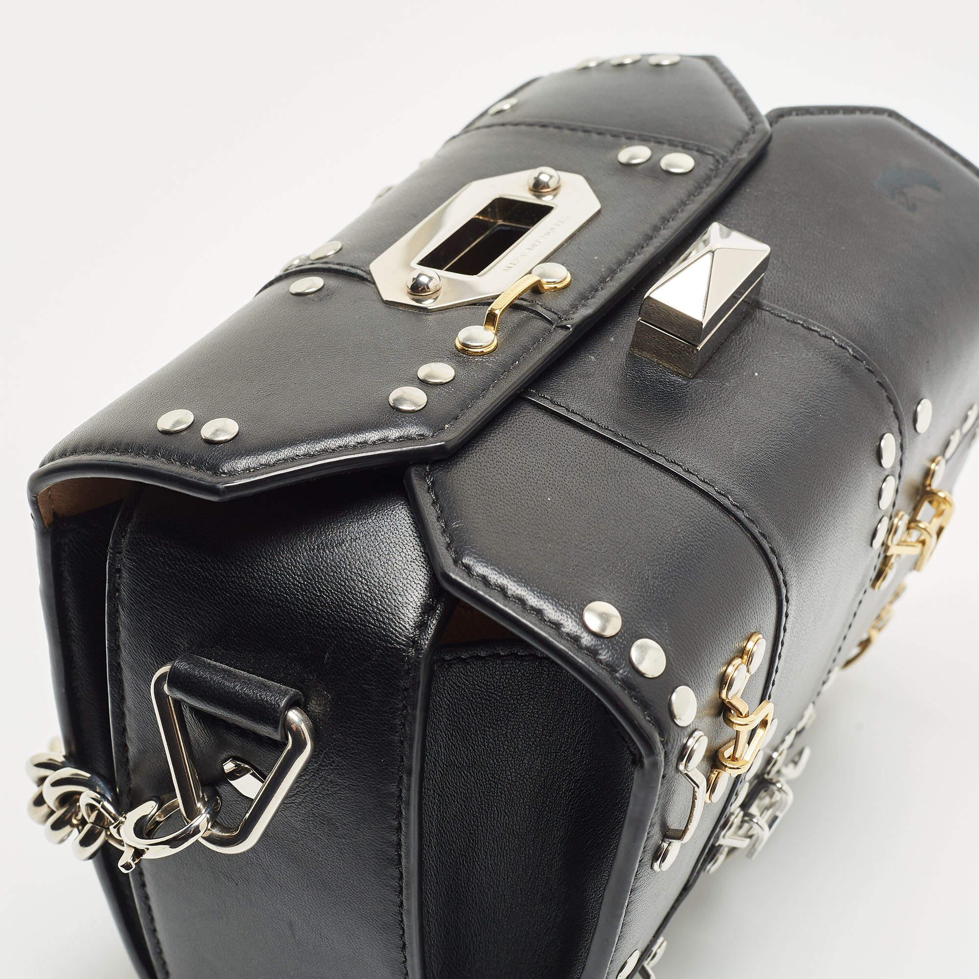 Women's Alexander McQueen Black Leather Hook Eye Box 19 Shoulder Bag
