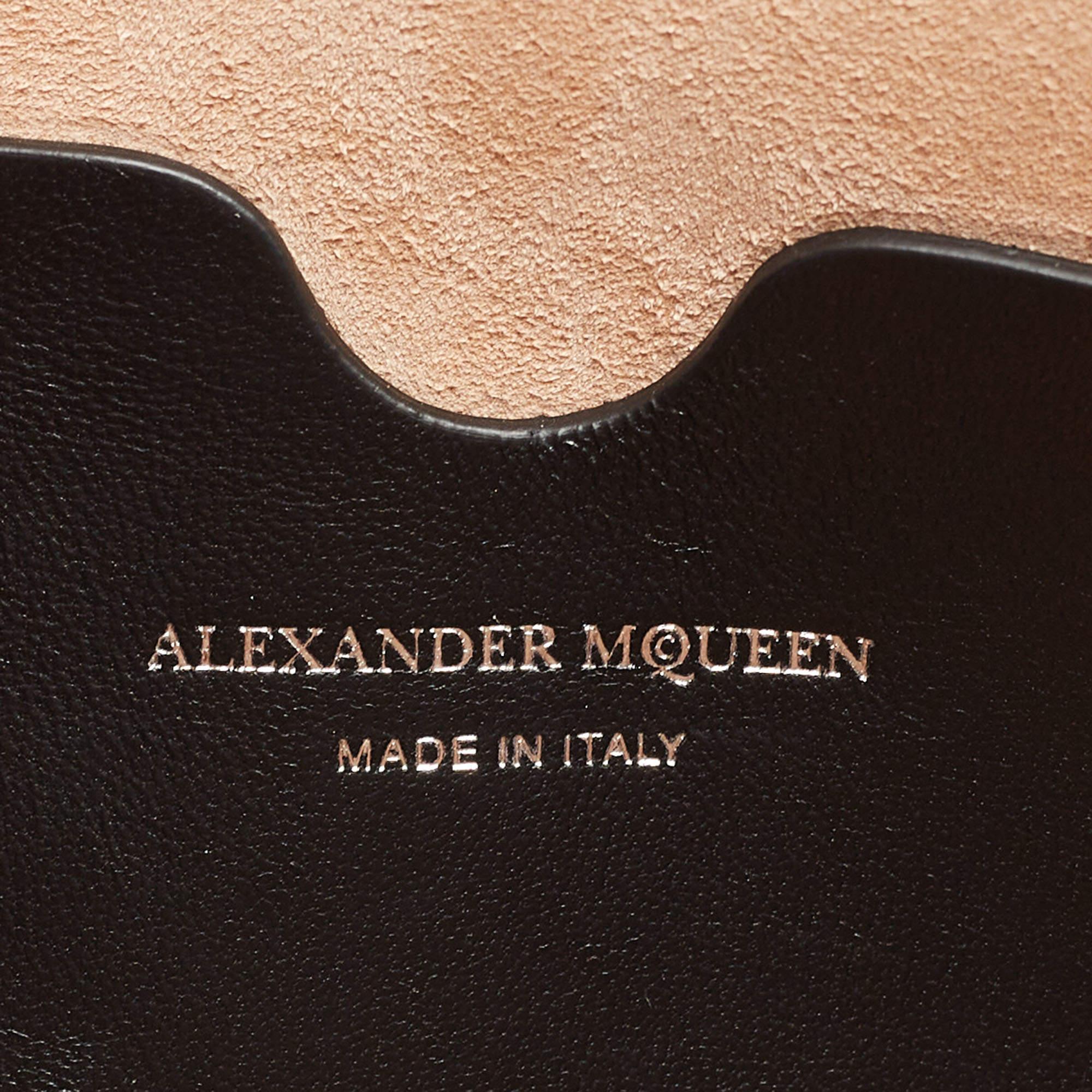 Alexander McQueen Black Leather Hook Eye Box 19 Shoulder Bag 2