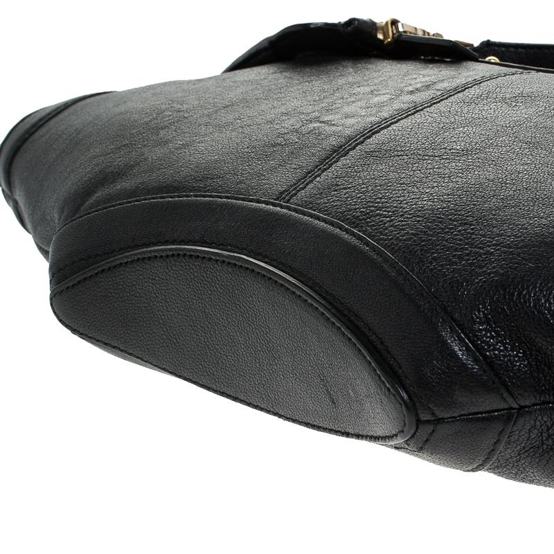 Alexander McQueen Black Leather Medium De Manta Clutch 2