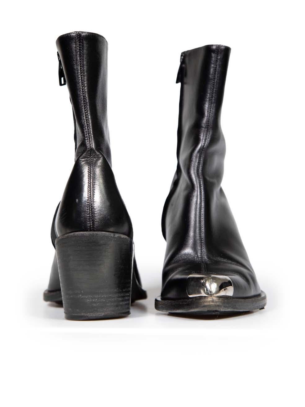 Alexander McQueen Black Leather Metal Cap Boots Size IT 37.5 In Excellent Condition In London, GB