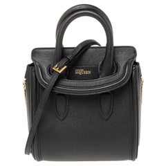 Alexander McQueen Schwarze Mini Heroine-Tasche aus Leder