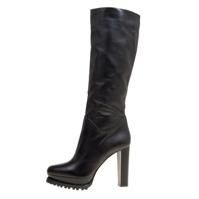 Alexander McQueen Black Leather Platform Knee Boots Size 39 In New Condition In Dubai, Al Qouz 2