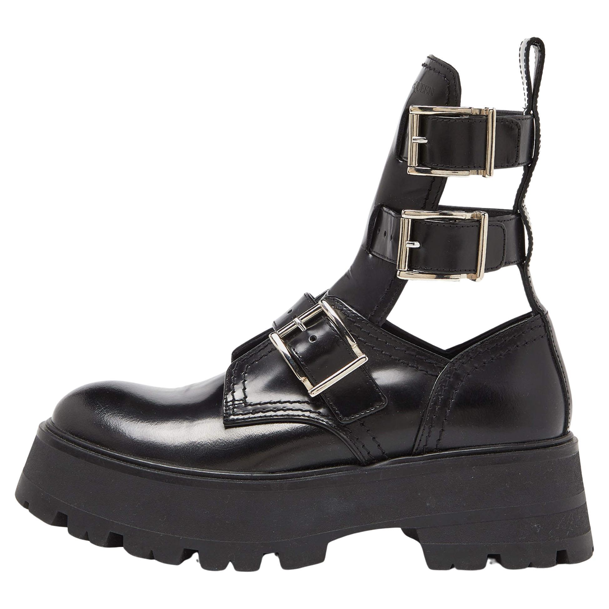 Alexander McQueen Black Leather Rave Buckle Ankle Boots Size 37 For Sale