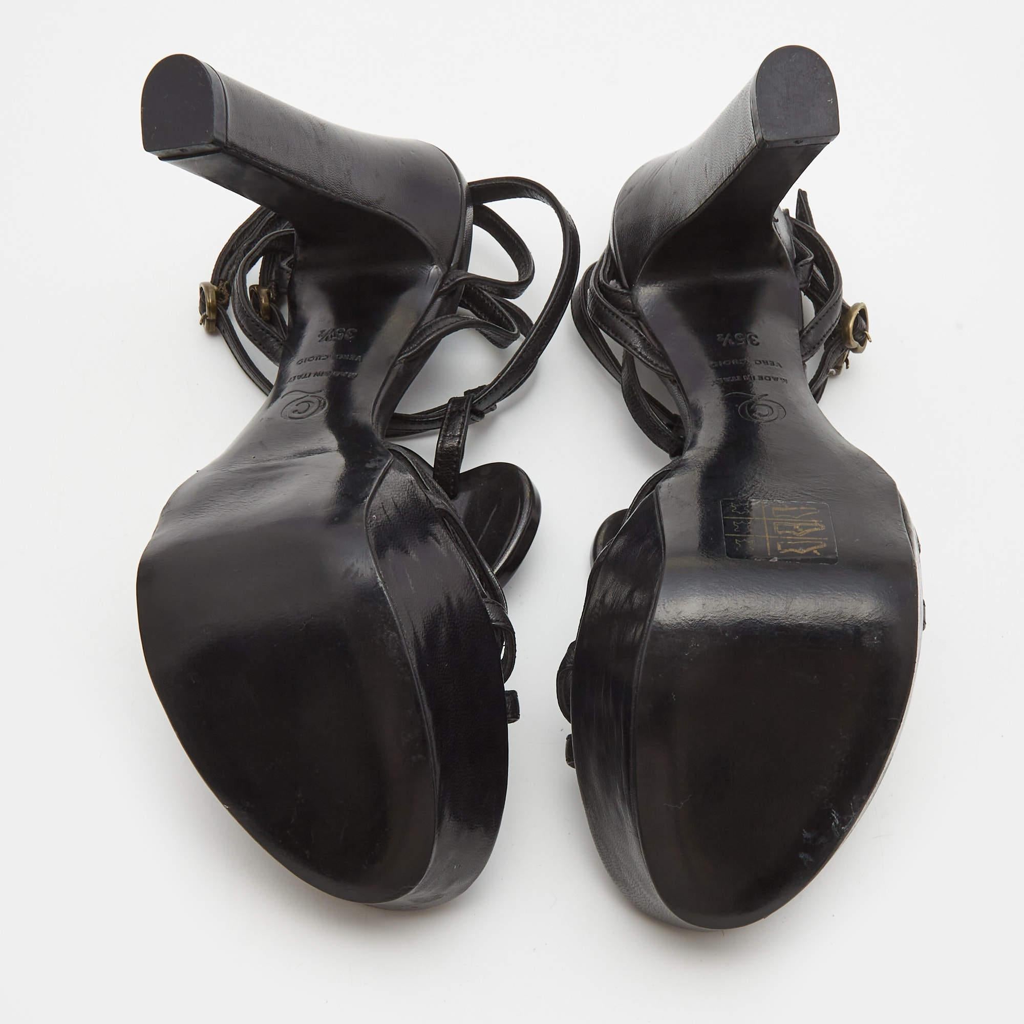 Alexander McQueen Schwarze Riemchen-Plateausandalen aus Leder Größe 35.5 2