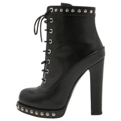 Alexander McQueen Black Leather Studded Lace Up Ankle Boots Size 37