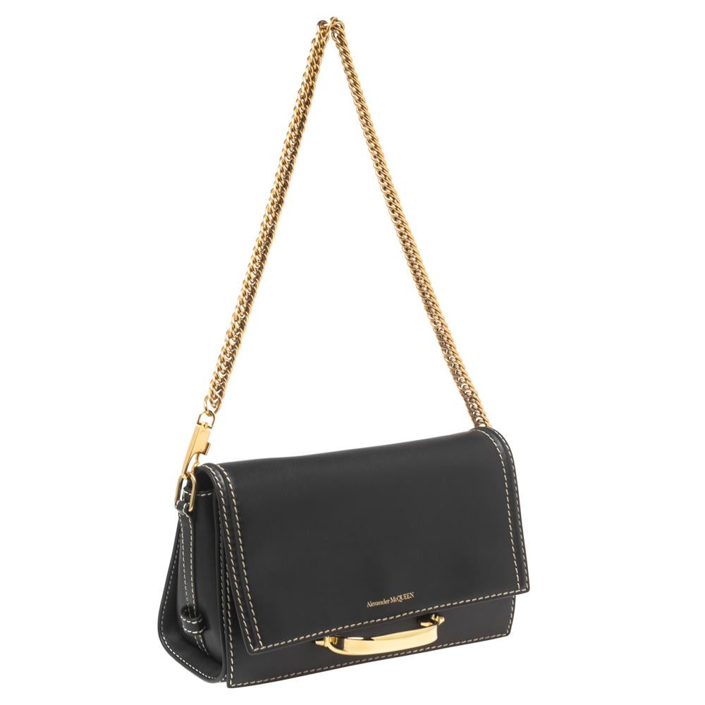 Alexander McQueen - Borsa a tracolla The Story in pelle nera In condizioni buone a Dubai, Al Qouz 2