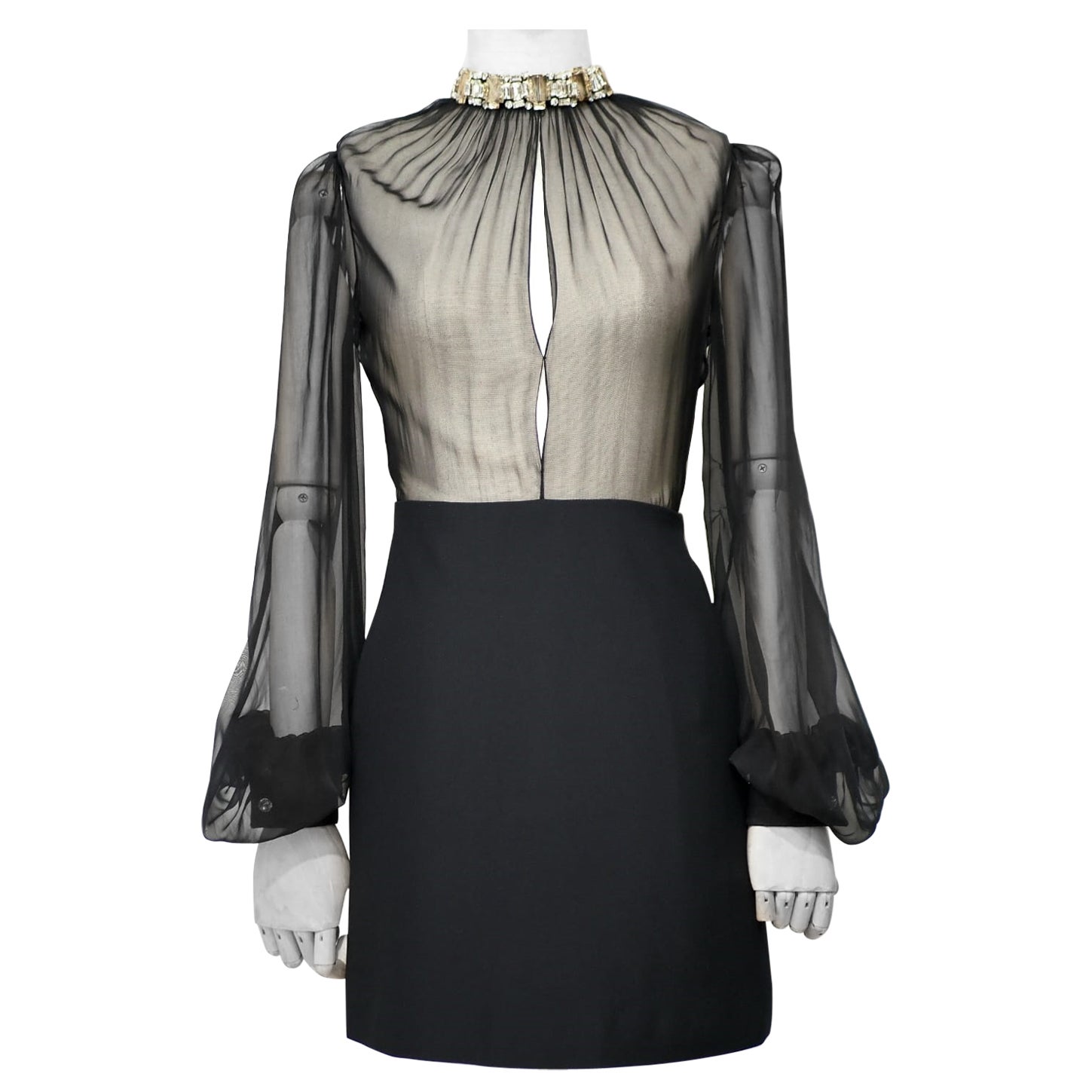 Abito nero a maniche lunghe Alexander McQueen