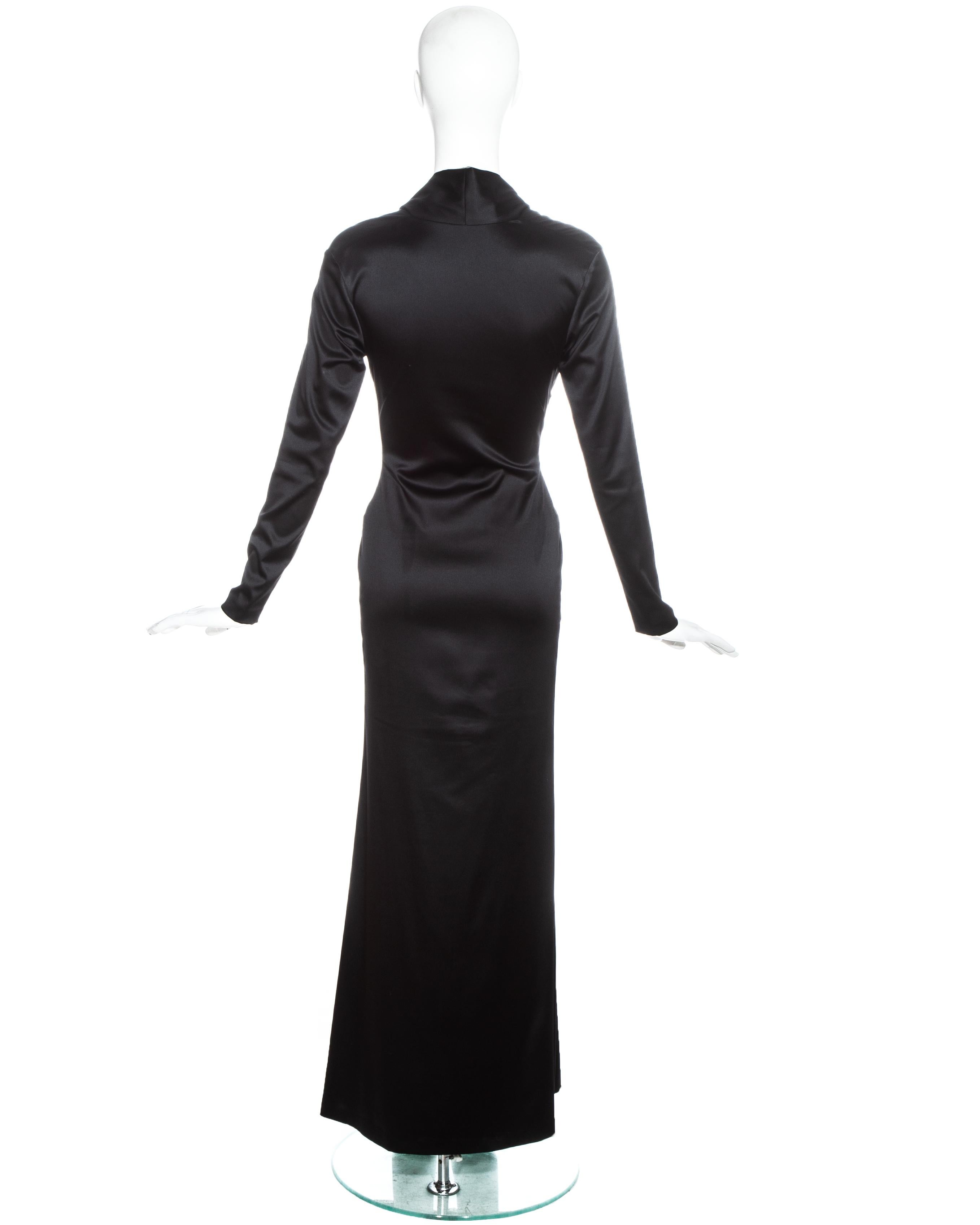 Alexander McQueen black low plunge evening dress, fw 1998 In Excellent Condition For Sale In London, GB