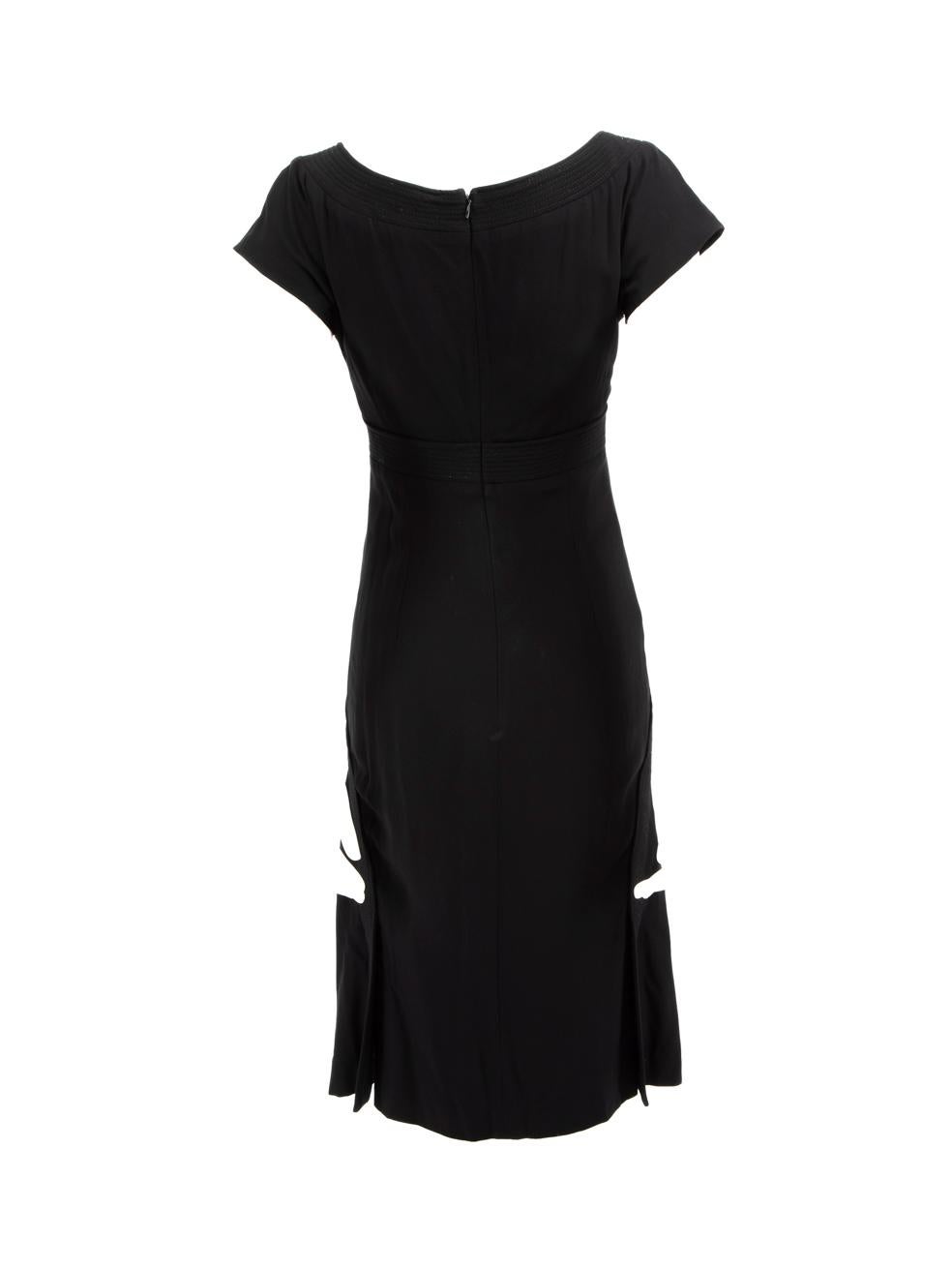 Alexander McQueen Black Midi V-Neck Dress Size XS In Good Condition In London, GB