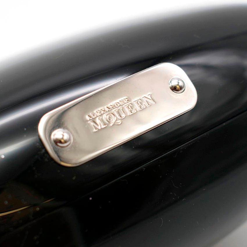 Alexander McQueen Black Oval Clutch 20cm For Sale 1