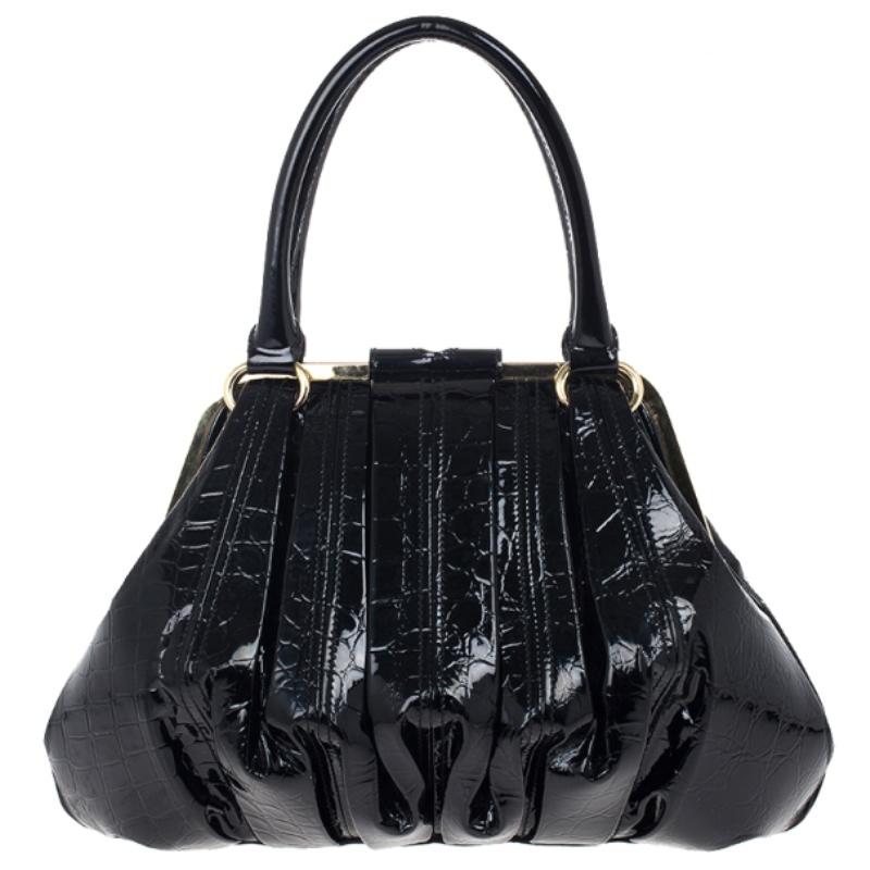 Alexander McQueen Black Patent Elvie Leather Bag In Good Condition In Dubai, Al Qouz 2