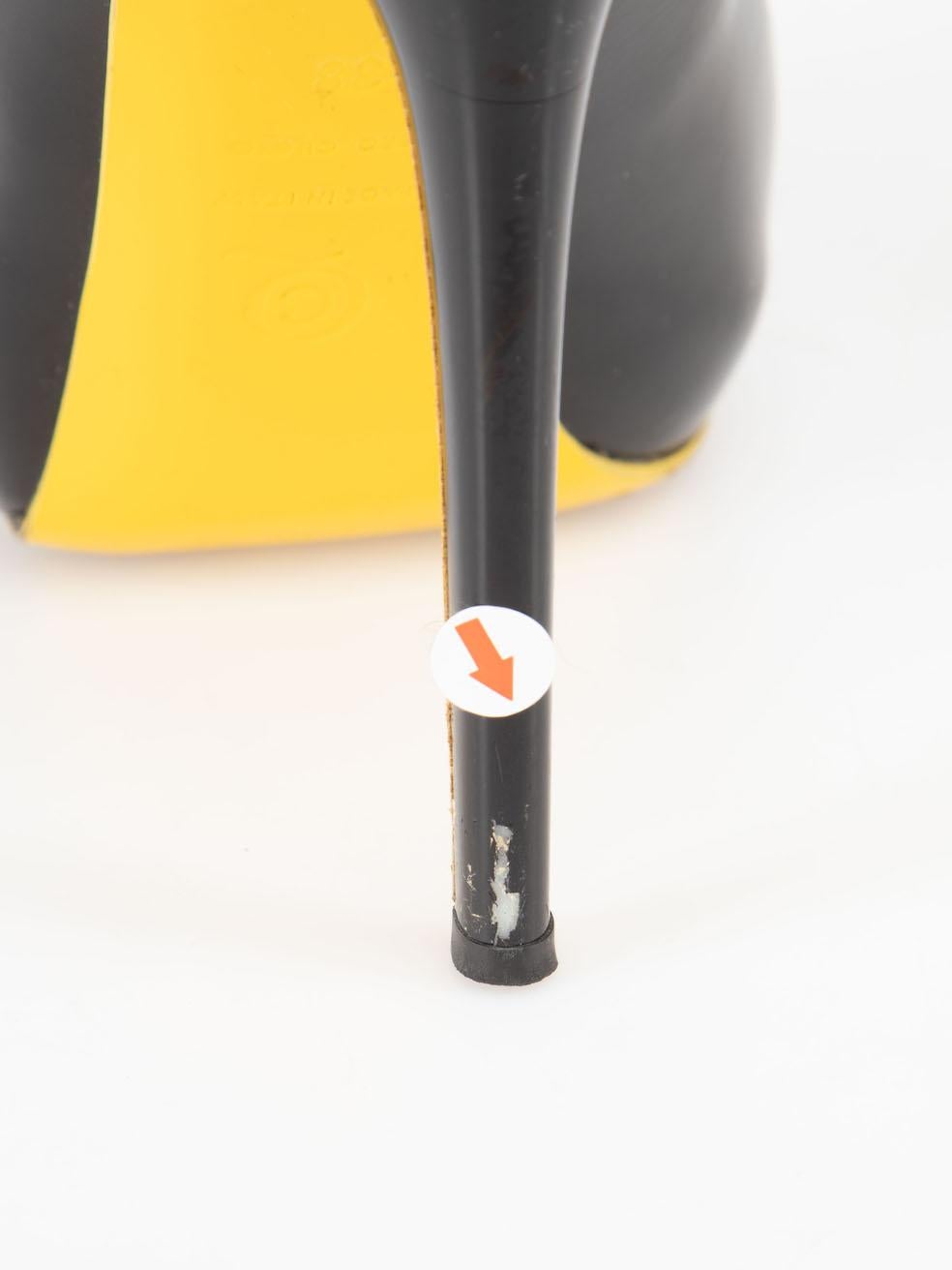 Alexander McQueen talons aiguilles à cœur verni noir Taille IT 38 en vente 5