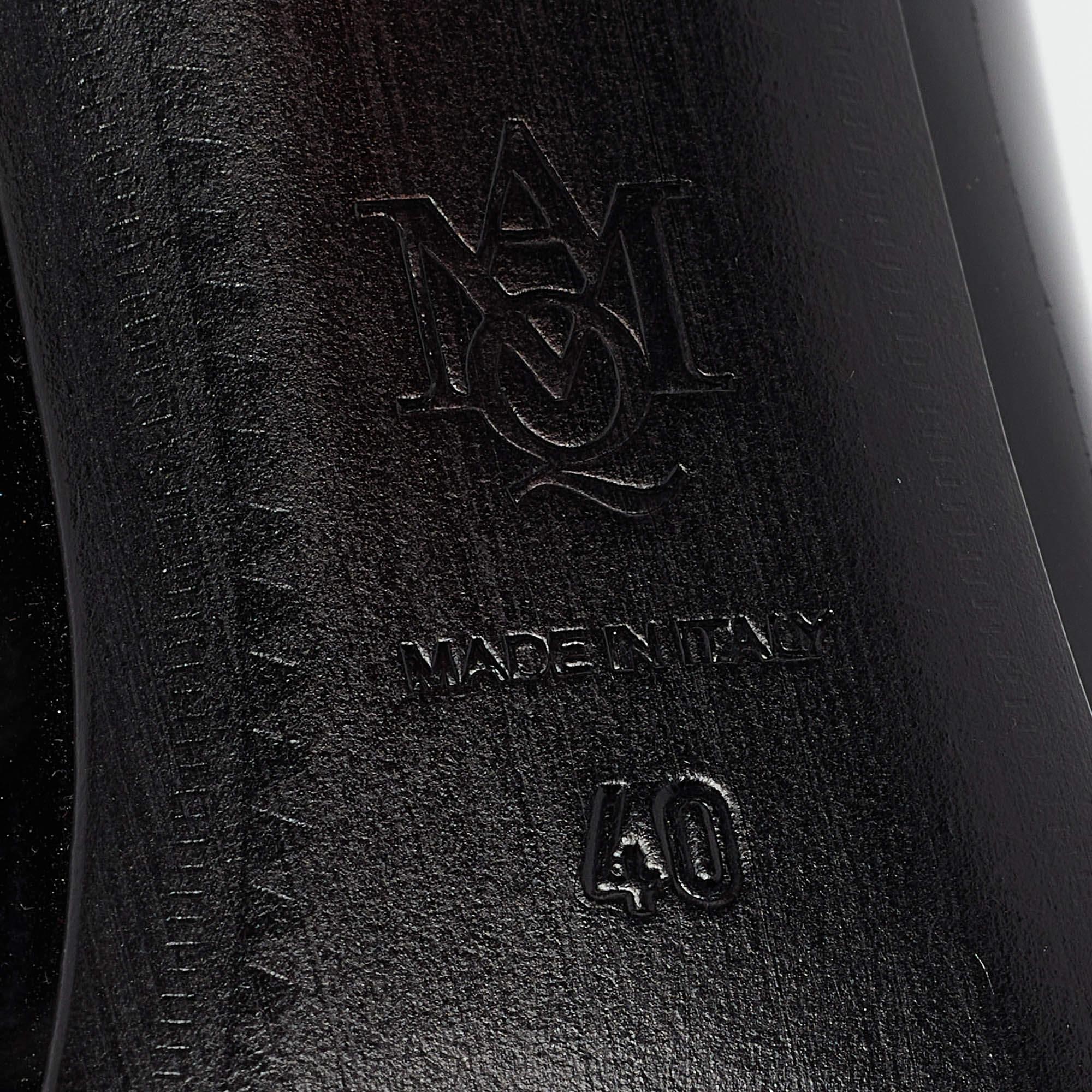 Alexander McQueen - Escarpins à bout carré en cuir verni noir - Taille 40 en vente 3