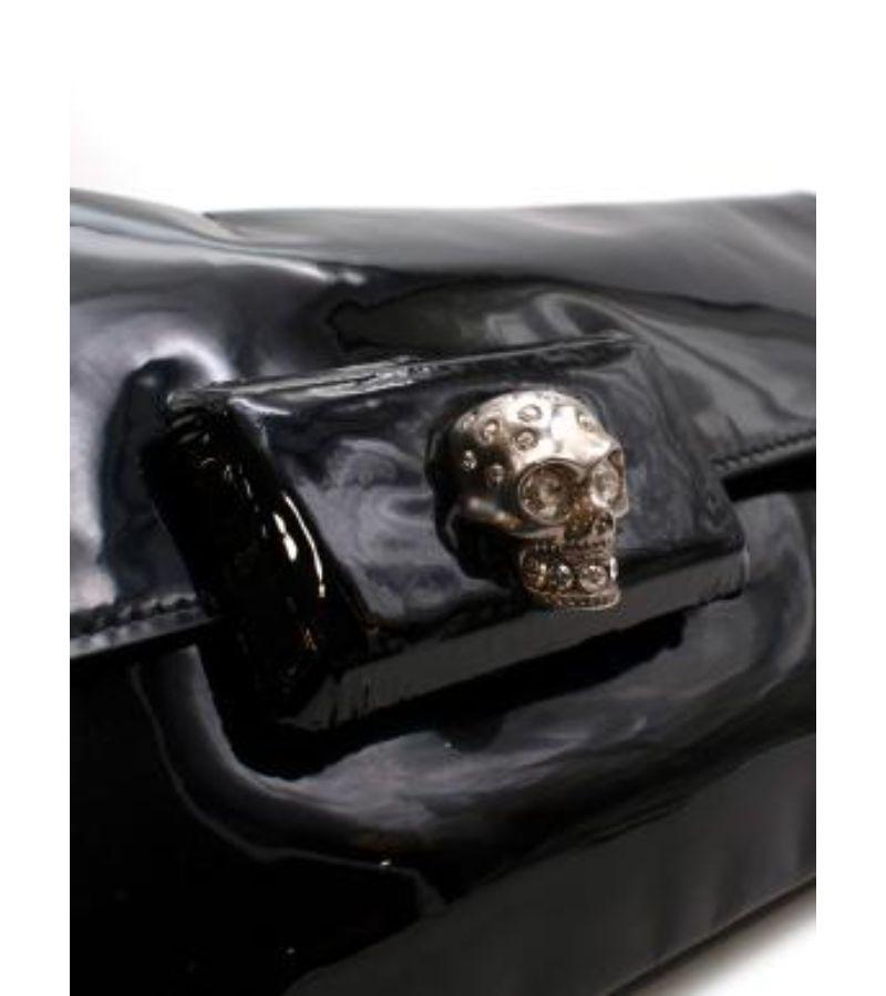 Women's Alexander McQueen Black Patent Skull Clutch For Sale