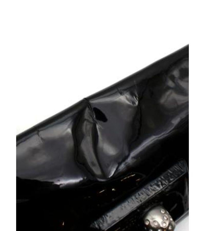 Alexander McQueen Black Patent Skull Clutch For Sale 2