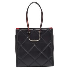 Alexander McQueen Schwarze gesteppte Ledertasche The Tall Story Tote aus Leder