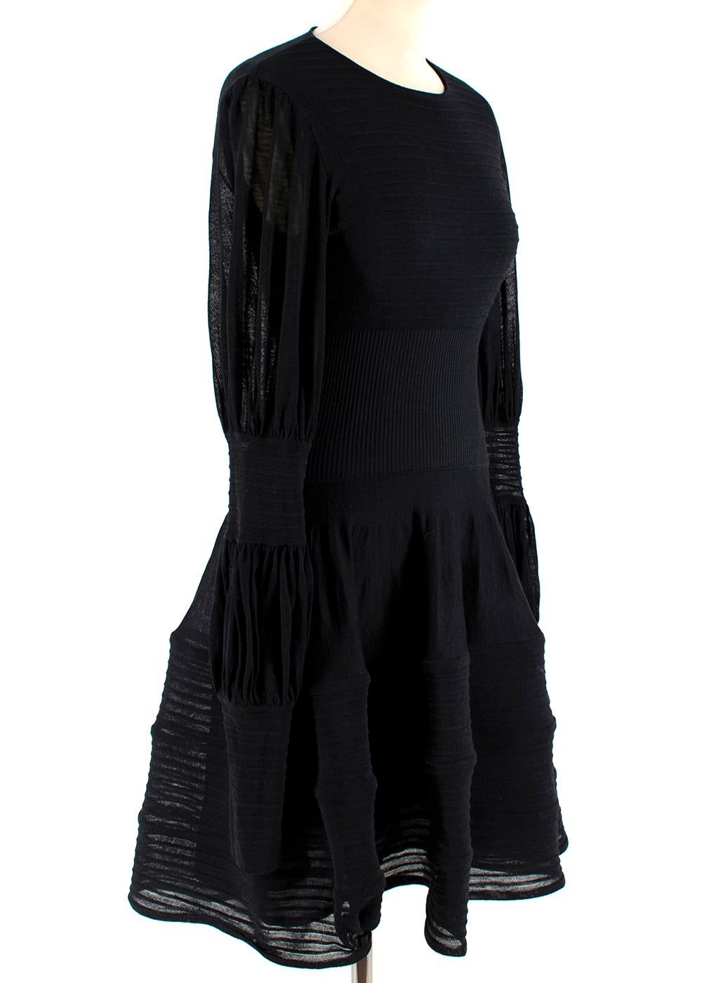 Alexander McQueen Black Ribbed Silk Dress - Size Medium In Excellent Condition For Sale In London, GB