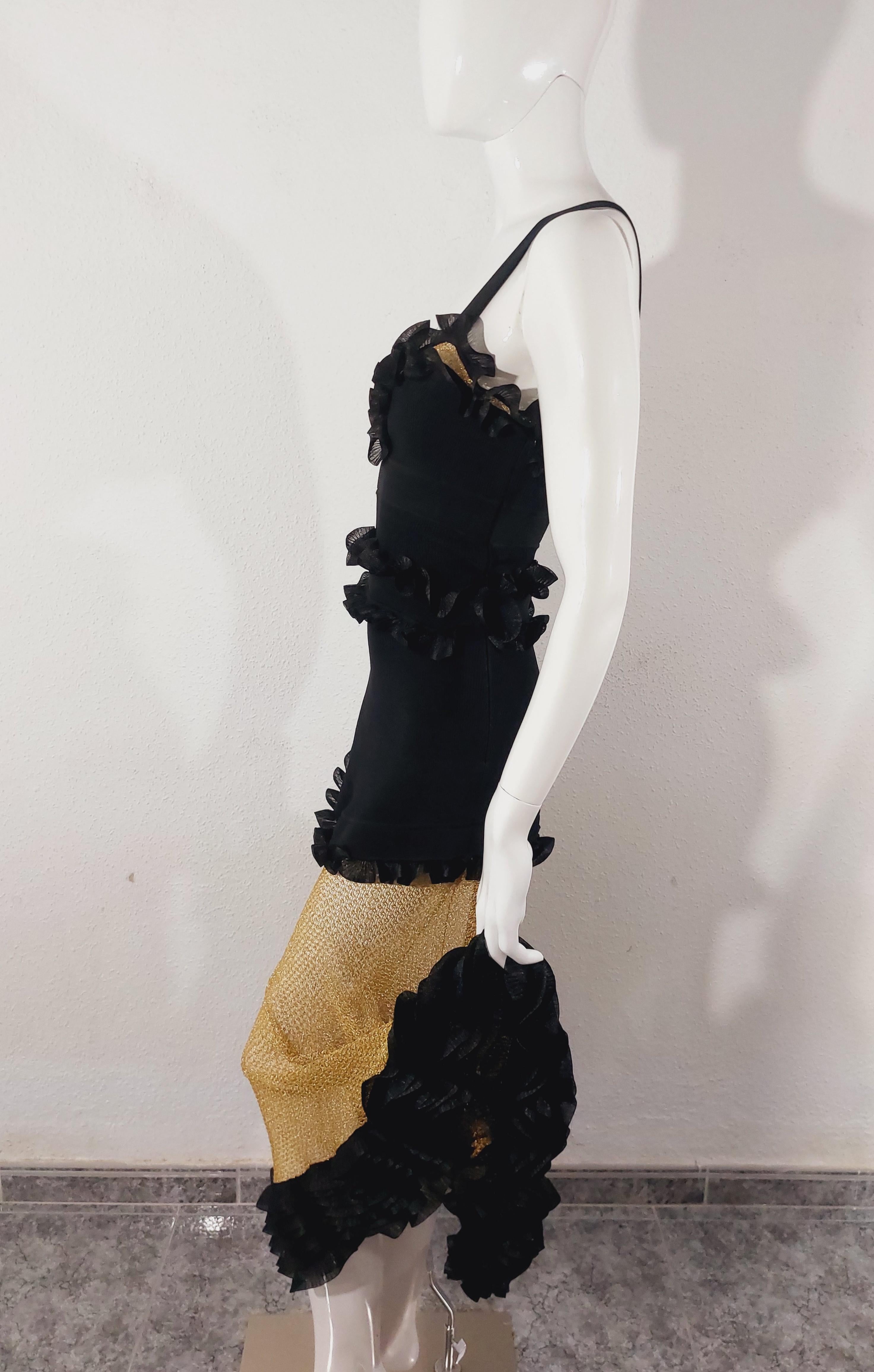Alexander McQueen Black Silk-blend Knit Gold Mesh Cocktail Evening Dress Gown For Sale 8