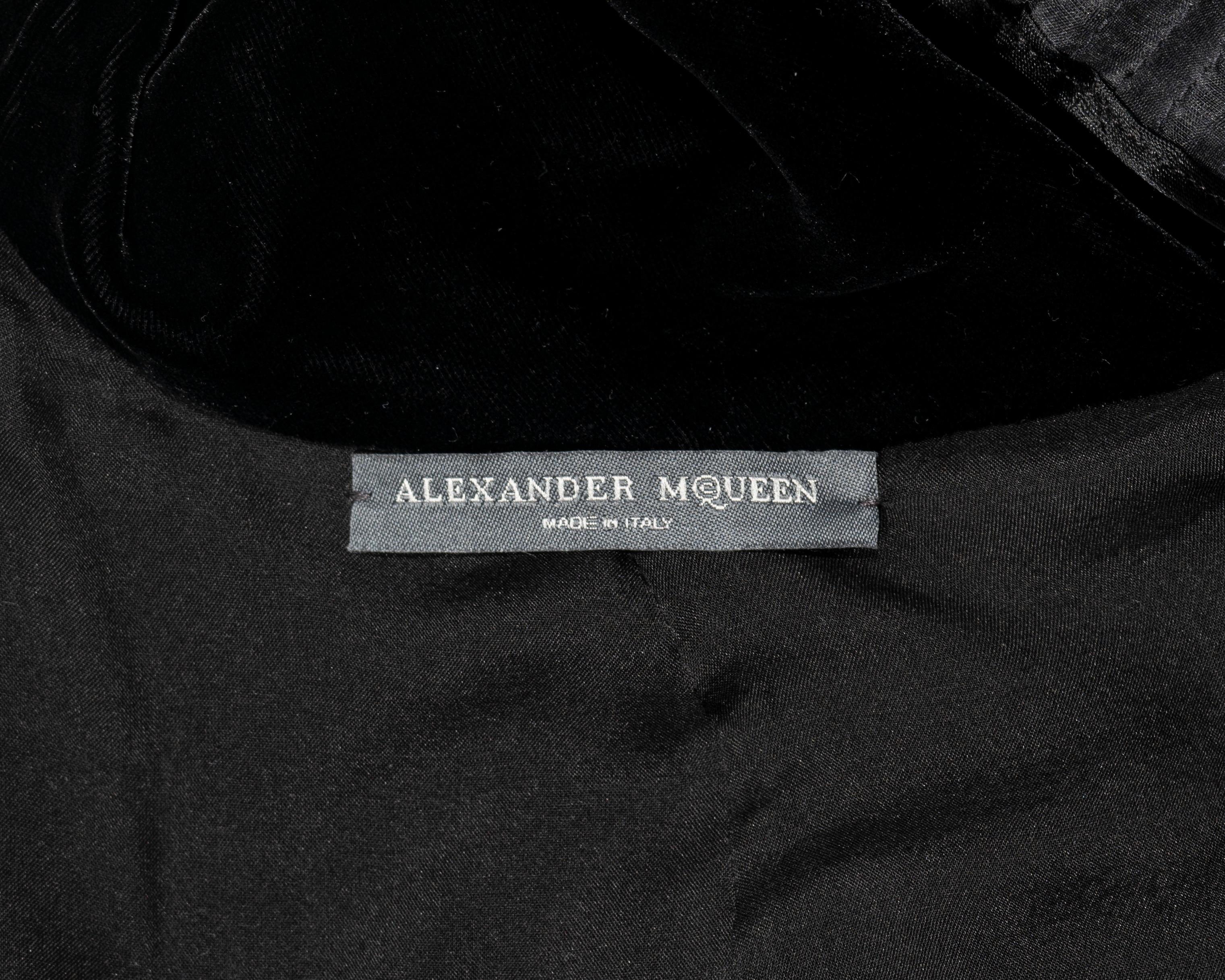 Alexander McQueen black silk devoré corseted evening dress, fw 2004 For Sale 7