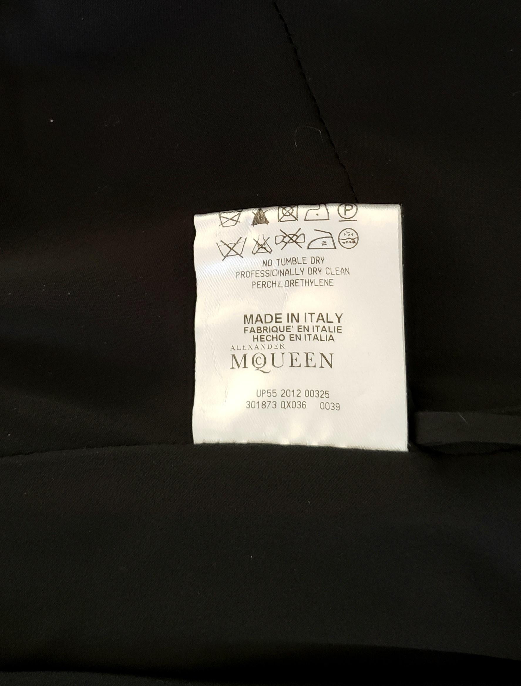 ALEXANDER McQueen BLACK SILK LONG EVENING DRESS size 40 - 4 3