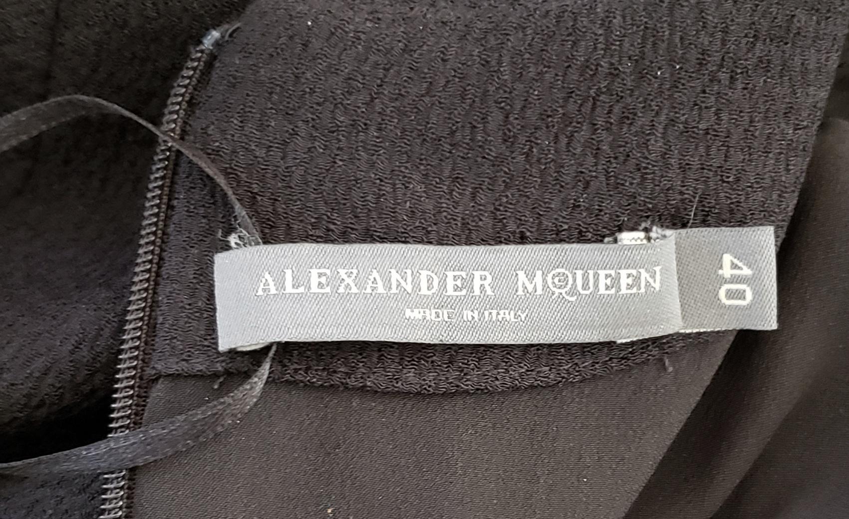 ALEXANDER McQueen BLACK SILK LONG EVENING DRESS size 40 - 4 1