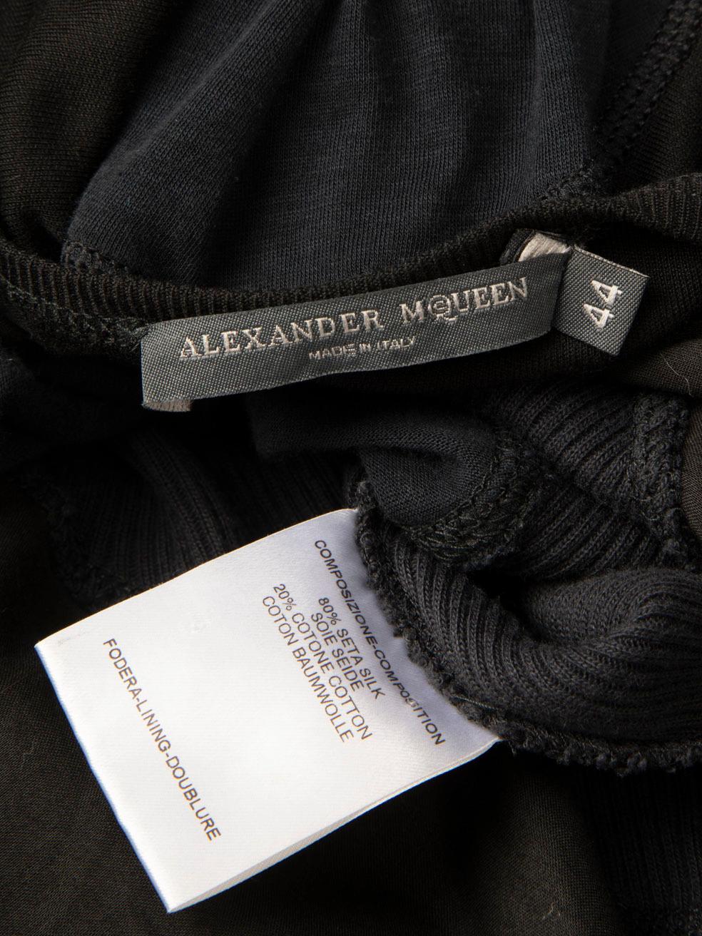 Alexander McQueen Black Silk Short Sleeve Dress Size L For Sale 5