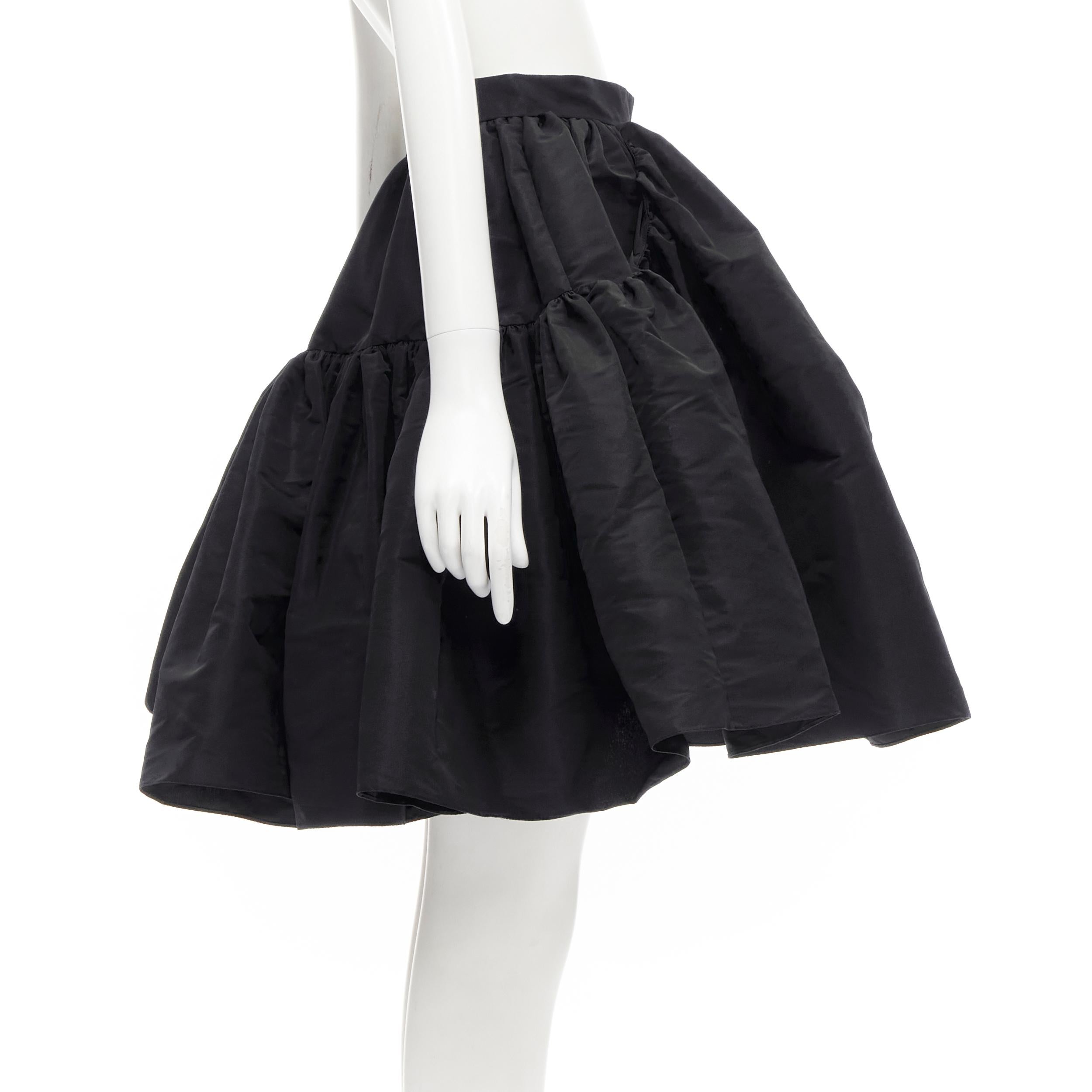 ALEXANDER McQueen gonna svasata a sbuffo in taffetà nero IT38 XS In condizioni ottime a Hong Kong, NT