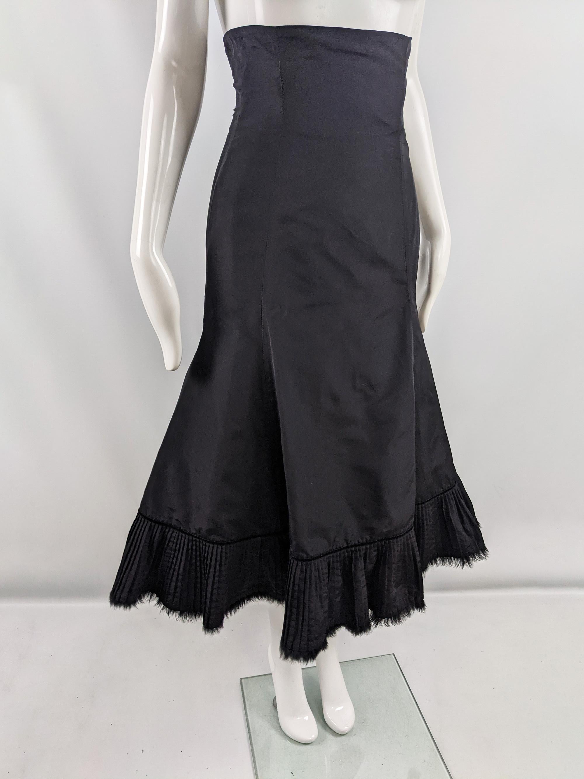 Alexander McQueen Black Taffeta Ultra High Waist Fur Trim Fishtail Skirt, 2005 For Sale 2