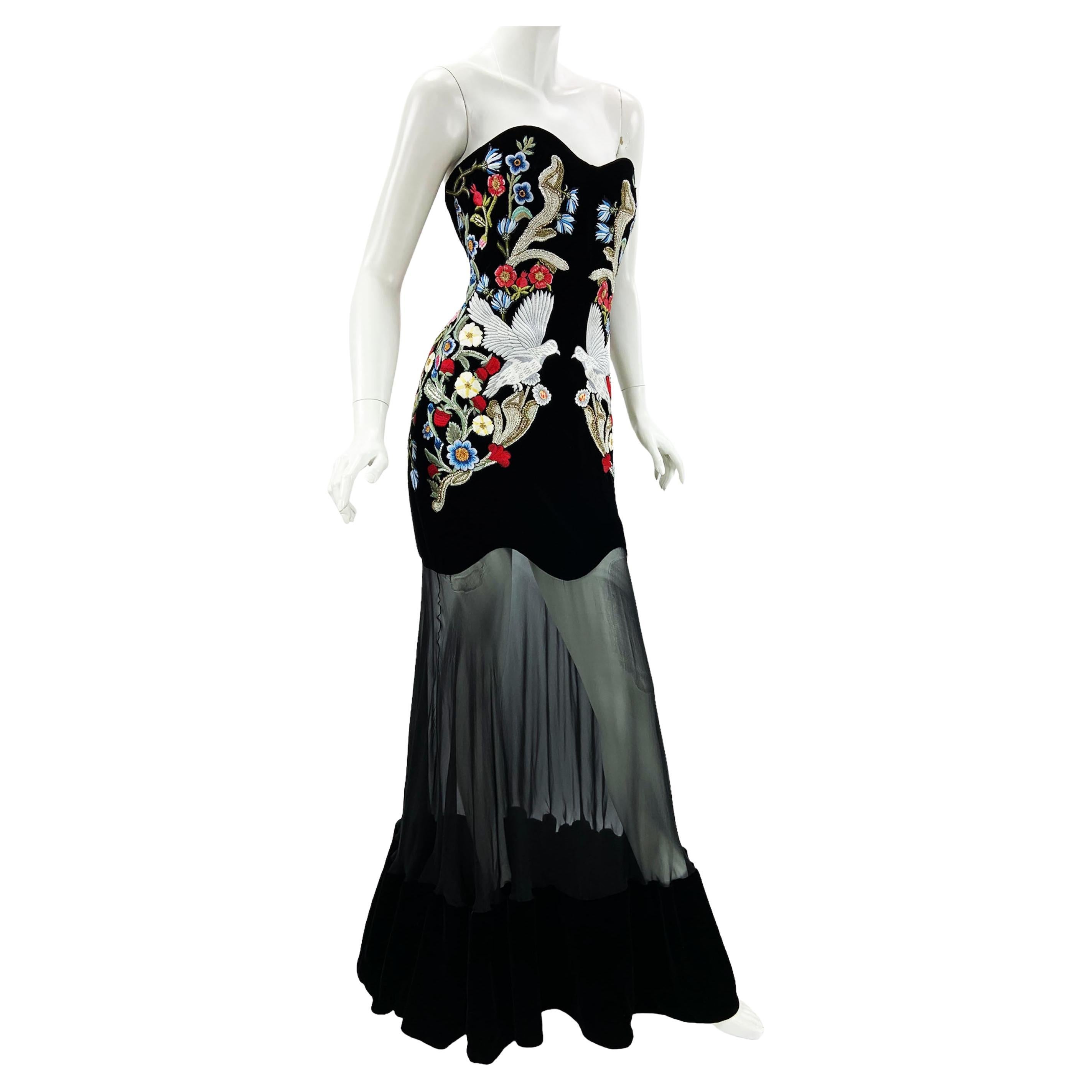 Alexander McQueen Black Velvet Chiffon Medieval Embroidery Corset Dress Gown 42 For Sale