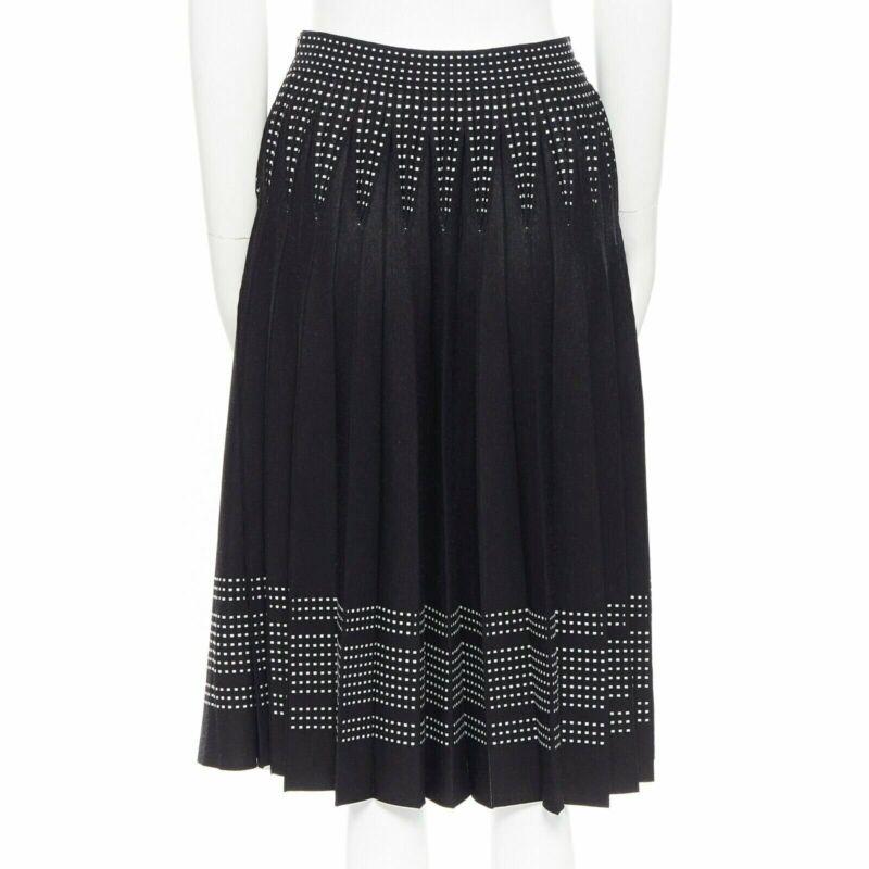 Women's ALEXANDER MCQUEEN black white dot jacquard knit pleated flare midi skirt IT42 M For Sale
