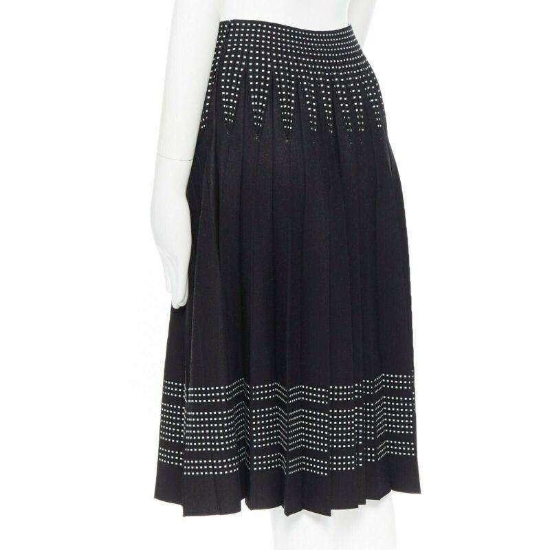 ALEXANDER MCQUEEN black white dot jacquard knit pleated flare midi skirt IT42 M For Sale 1