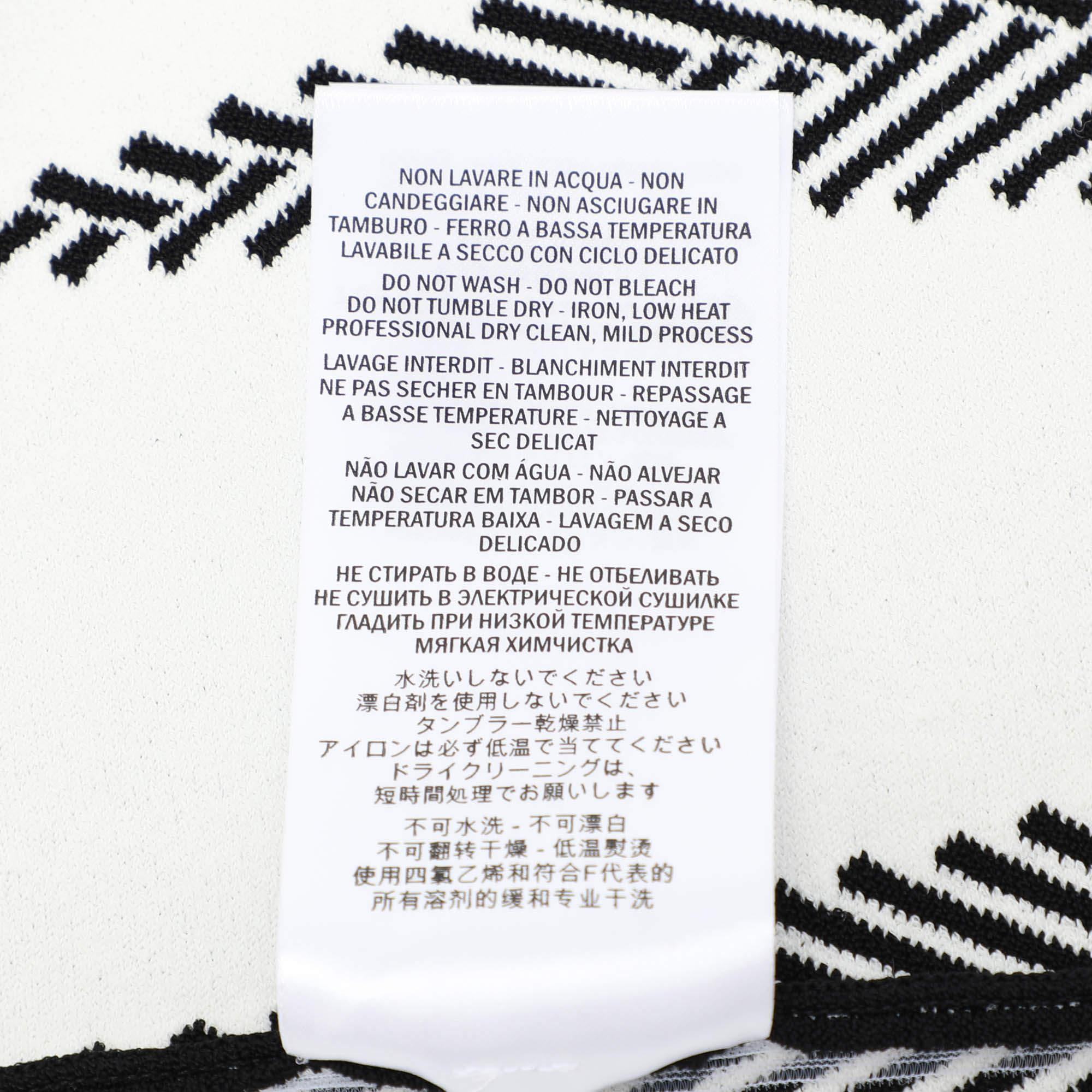 Alexander McQueen Black/White Knit Flared Mini Skirt M 4