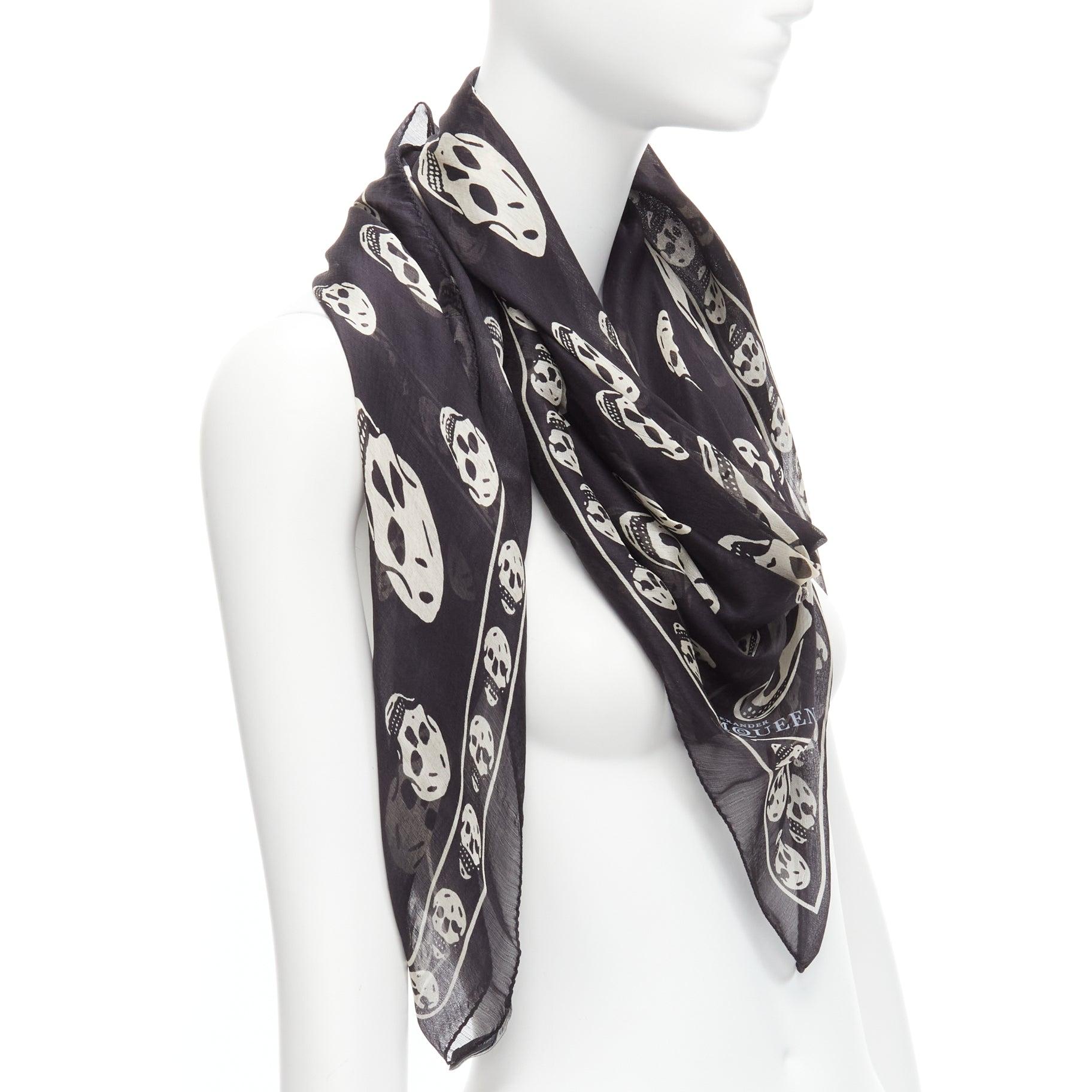 Gray ALEXANDER MCQUEEN black white skull logo print 100% silk scarf For Sale