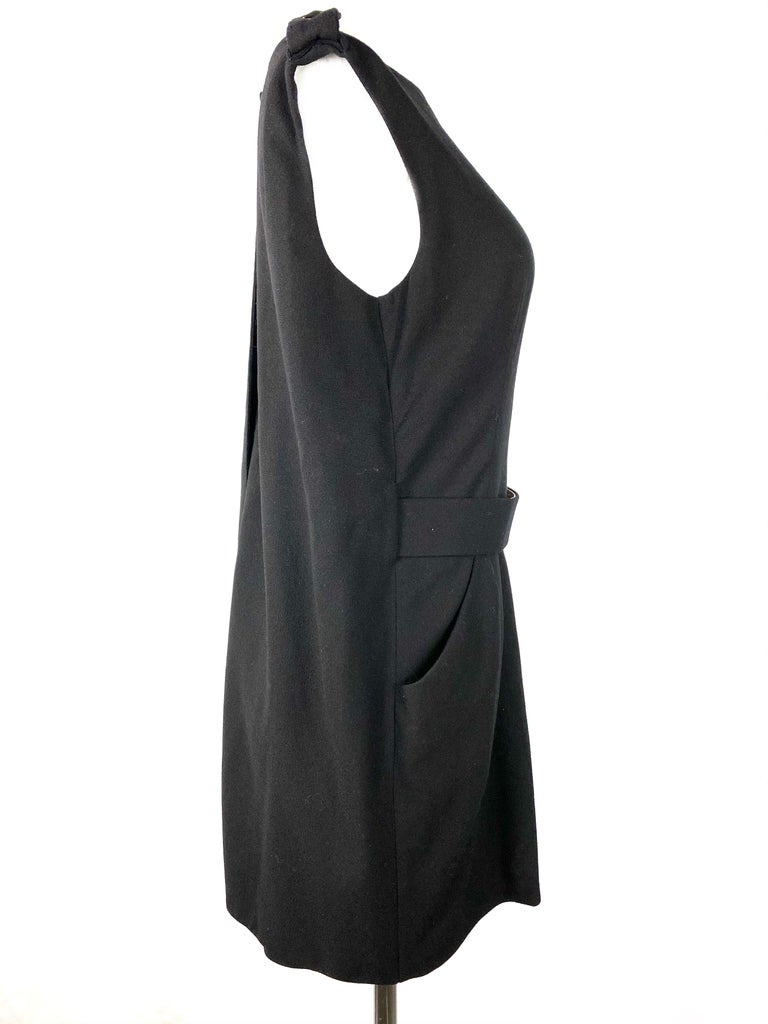 Alexander McQueen Black Wool Mini Cape Dress, Size 44 In Excellent Condition For Sale In Beverly Hills, CA