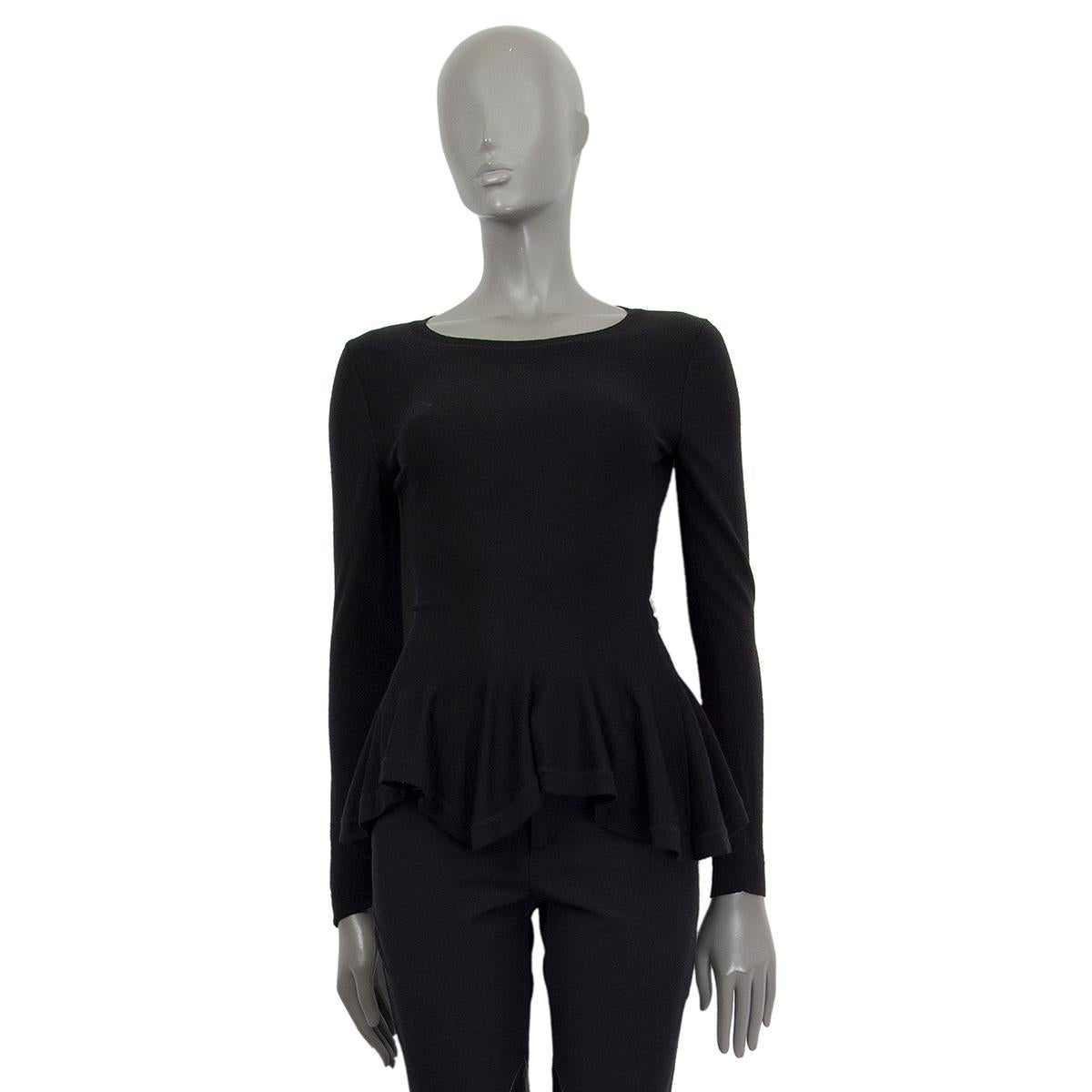 Pull péplum à manches longues Alexander McQueen en laine finement tricotée (supposée car l'étiquette est manquante) avec col rond. Non doublé. A été porté et est en excellent état. 

Taille de l'étiquette Étiquette manquante
Taille S
Largeur des