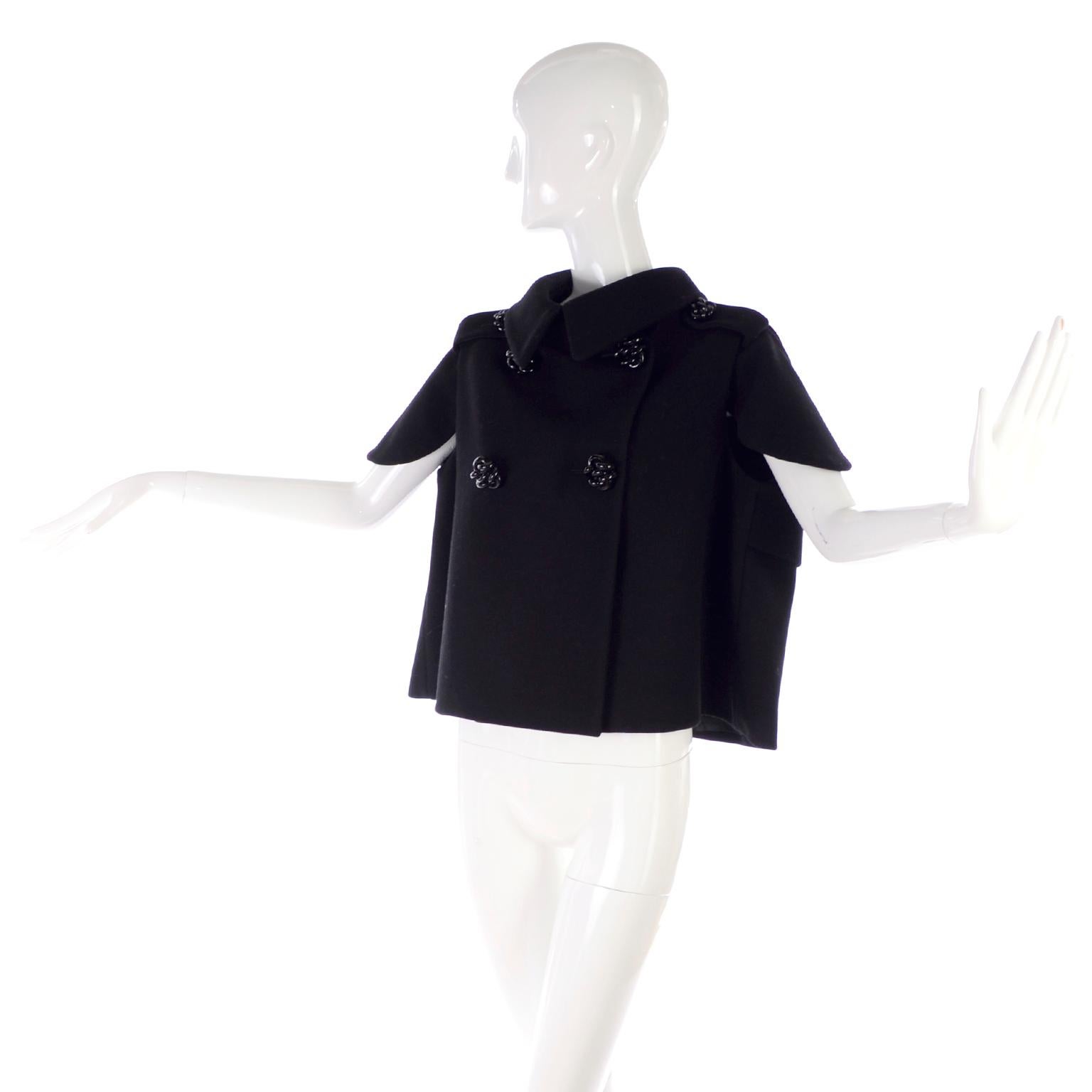 Noir Alexander McQueen, veste sculptée en laine noire The Horn of Plenty Runway 2009  en vente