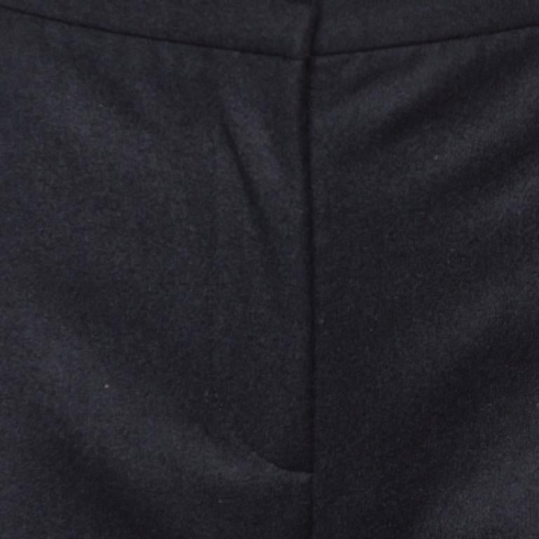 Alexander McQueen Pantalon évasé à rayures latérales en laine noire M. en vente 1